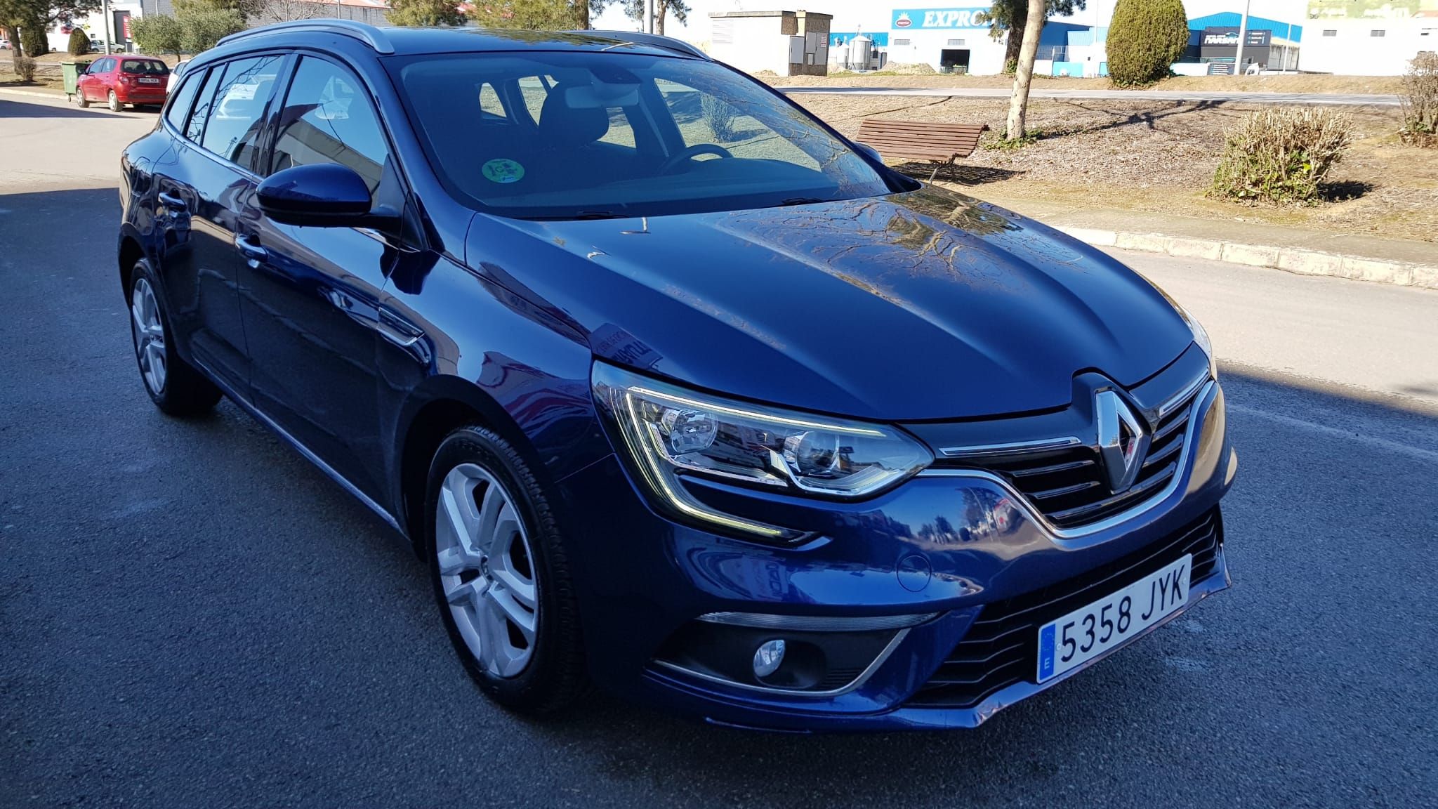 Renault Mégane S.t. 1.5dci En. Business S&s 110: Catálogo de AUTOMOVILES MORAUTO SL Renault Mégane S.t. 1.5dci En. Business S&s 110: Catálogo de AUTOMOVILES MORAUTO SL