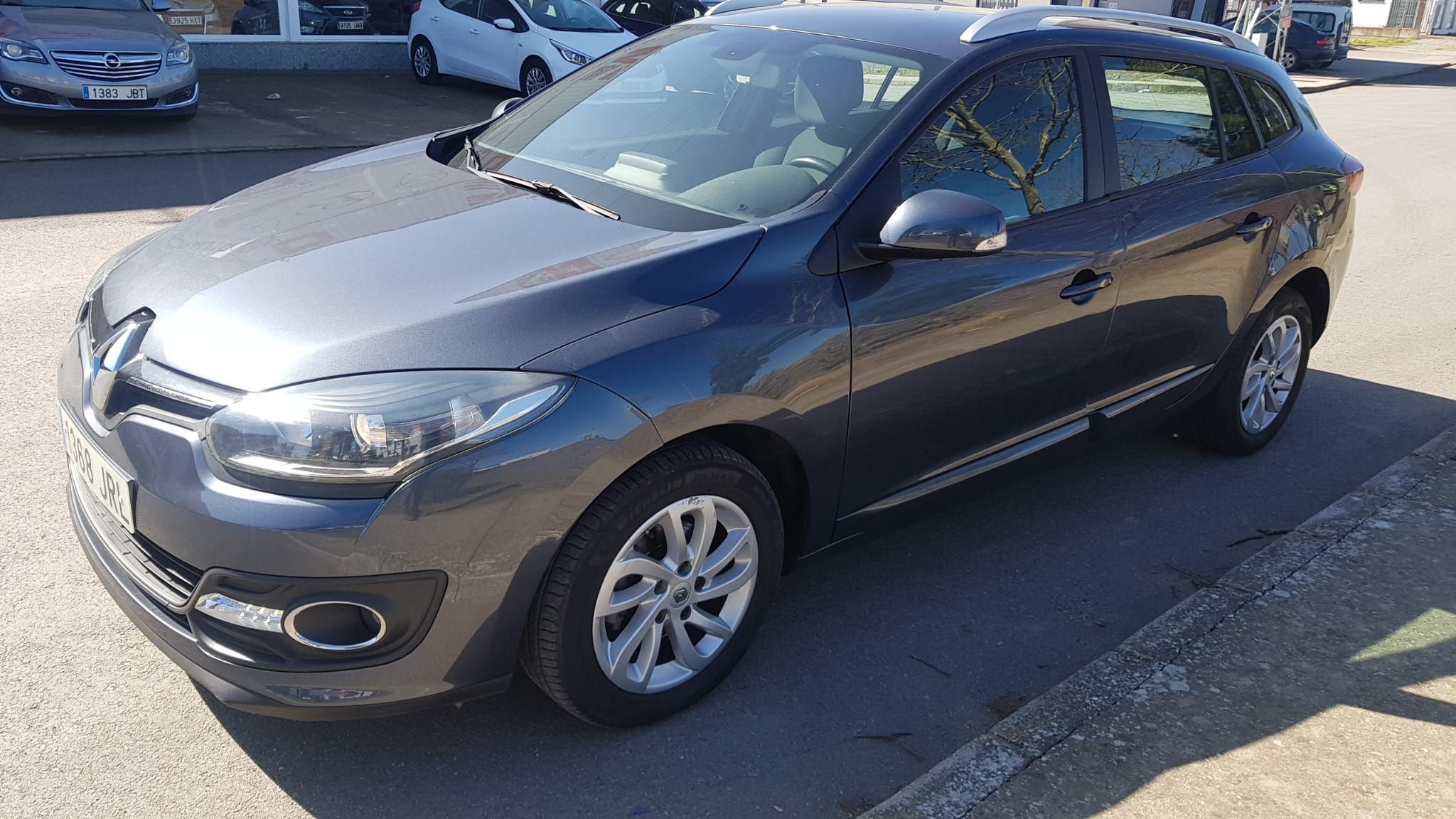 Renault Mégane S.t. 1.5dci Energy Business 81kw: Catálogo de AUTOMOVILES MORAUTO SL Renault Mégane S.t. 1.5dci Energy Business 81kw: Catálogo de AUTOMOVILES MORAUTO SL