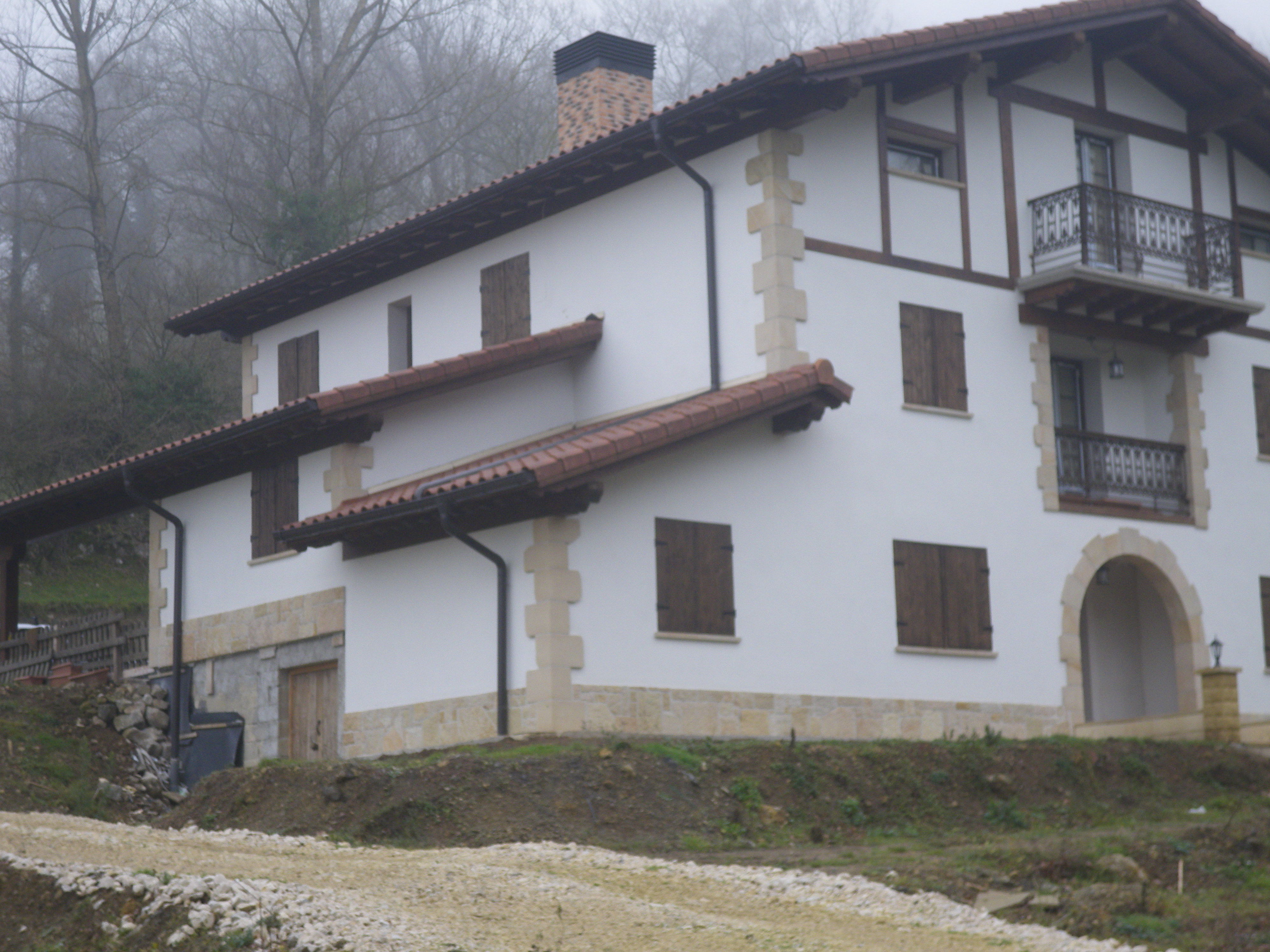 UNIFAMILIAR GAZTELU UNIFAMILIAR GAZTELU