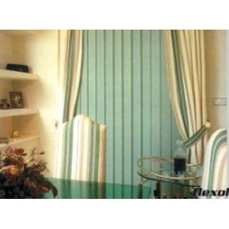 Verticales: Productos y servicios de Persianas Muñoz Castillo, S. L. Verticales: Productos y servicios de Persianas Muñoz Castillo, S. L.