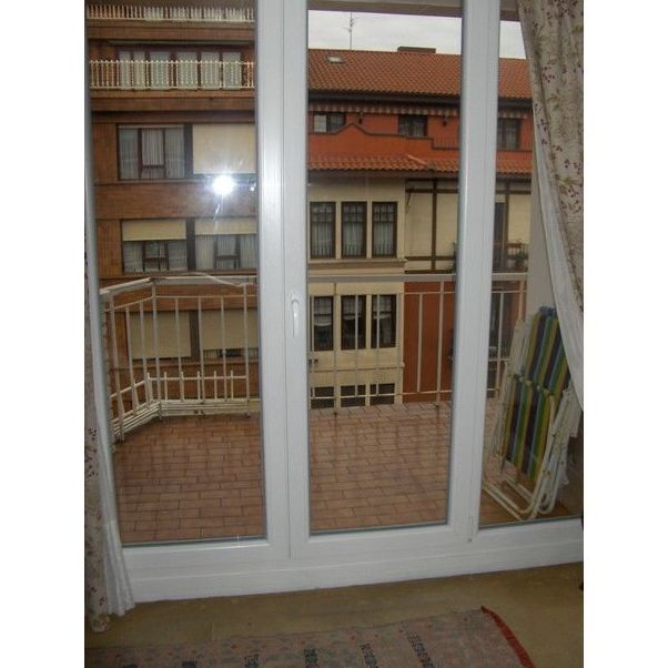 Ventanas: Productos y servicios de Persianas Muñoz Castillo, S. L. Ventanas: Productos y servicios de Persianas Muñoz Castillo, S. L.