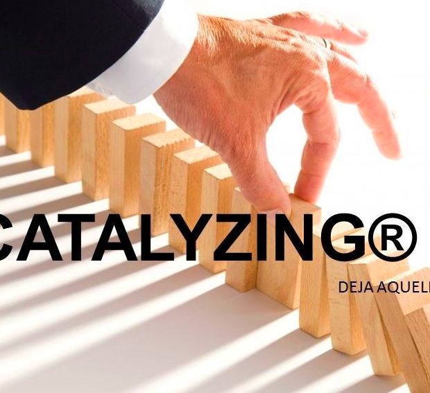 Síguenos en Facebook: En que te ayudo de El Salón de los Espejos Síguenos en Facebook: En que te ayudo de El Salón de los Espejos