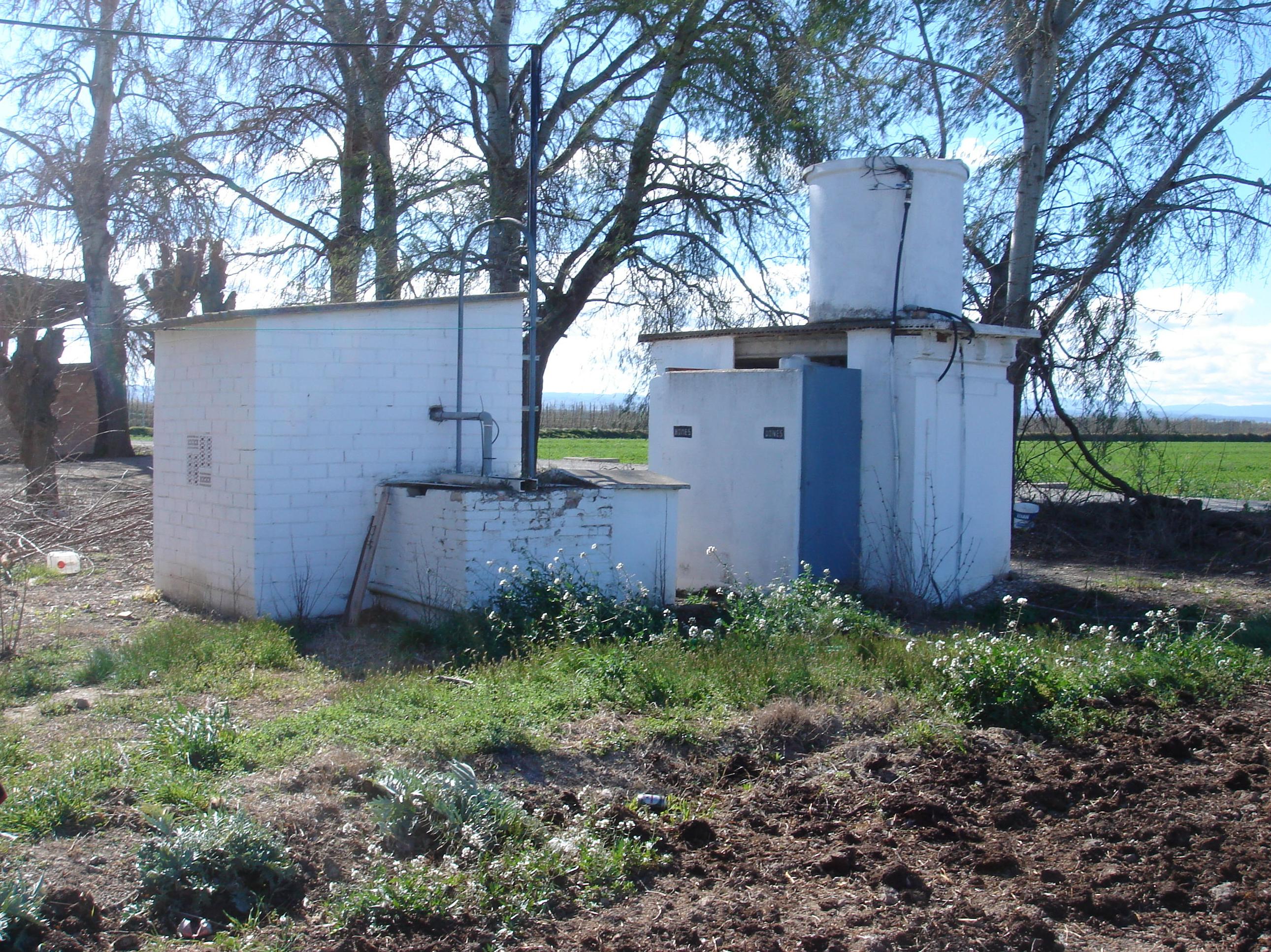 Estudio Hidrogeológico de base para la legalización de dos fosas sépticas y trámite del permiso de vertidos frente CHE-ACA en els Plans d'Urgell. TM Anglesola (Lleida). Estudio Hidrogeológico de base para la legalización de dos fosas sépticas y trámite del permiso de vertidos frente CHE-ACA en els Plans d'Urgell. TM Anglesola (Lleida).