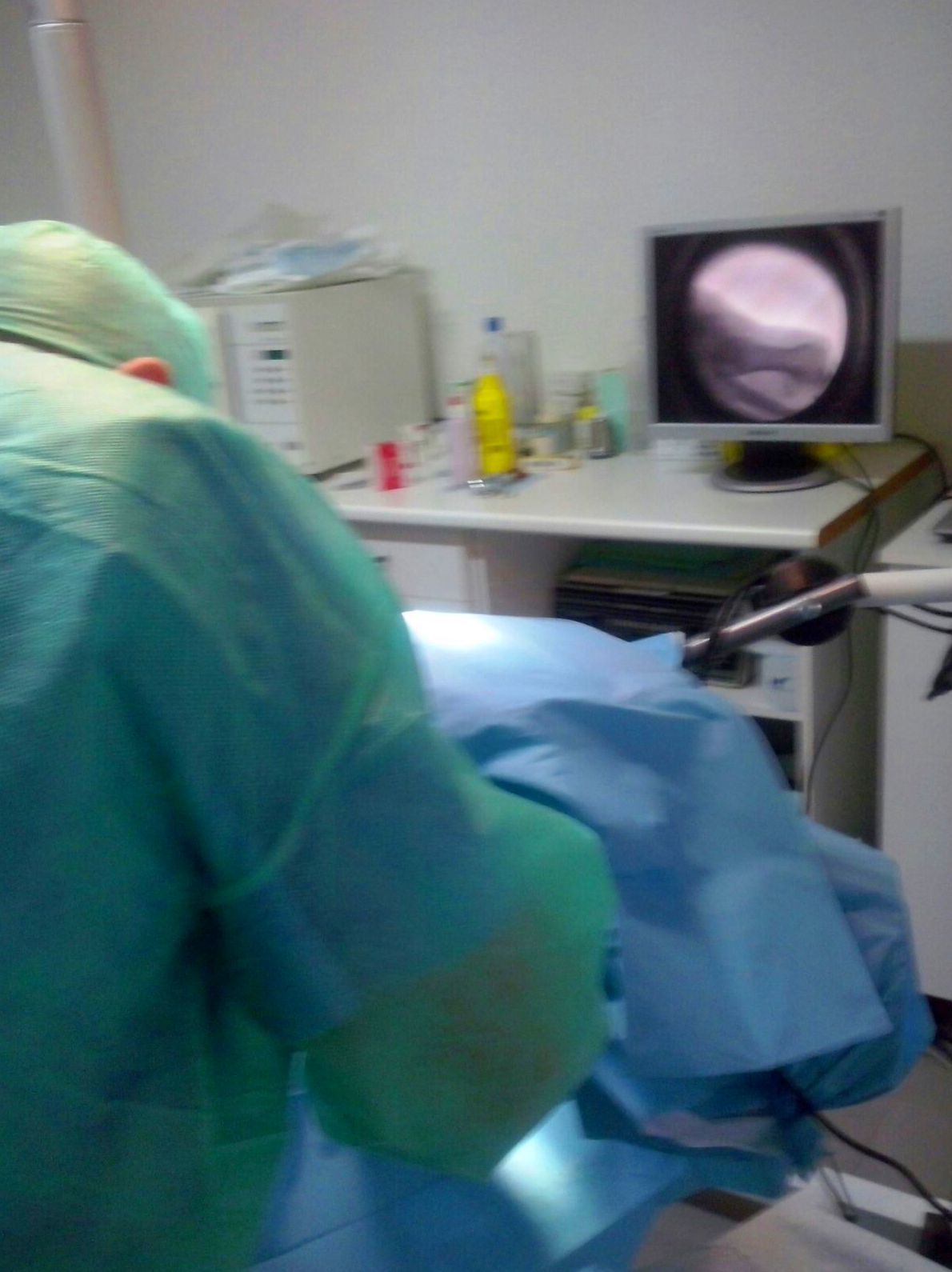 Intervención quirúrgica bajo visión fluroscopio