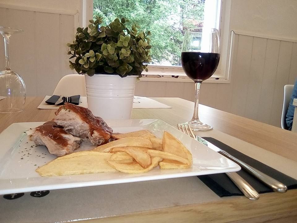 Vinos: Carta y menús de Asador Miralles Vinos: Carta y menús de Asador Miralles