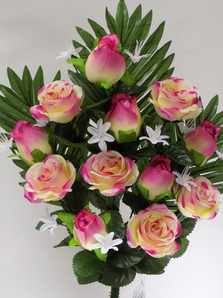 RAMO ENCARADO ROSAS+CAPULLO (45CM)/ ROSA REF: 40100 RO PRECIO: 3,50€ RAMO ENCARADO ROSAS+CAPULLO (45CM)/ ROSA REF: 40100 RO PRECIO: 3,50€