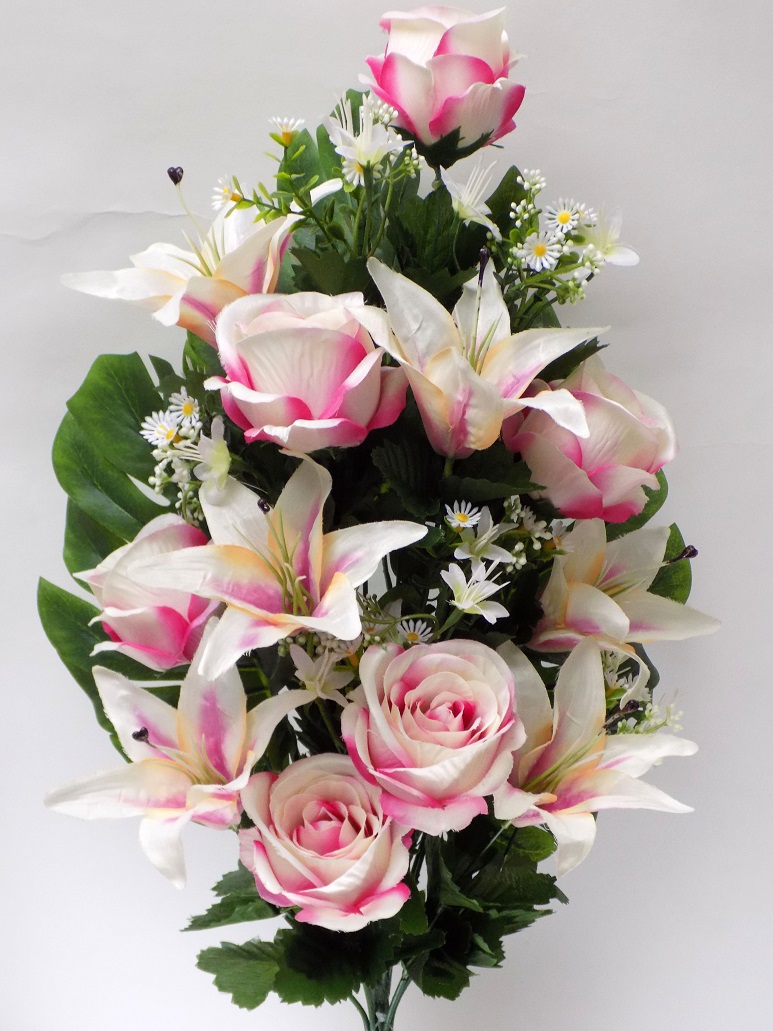 RAMO ENCARADOx18 ROSAS+LILIUM (60CM)/ ROSA REF: 40114 RO PRECIO: 5,50€ RAMO ENCARADOx18 ROSAS+LILIUM (60CM)/ ROSA REF: 40114 RO PRECIO: 5,50€