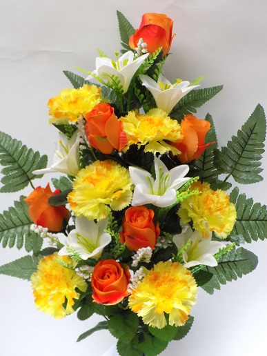 RAMO ENCARADO DE CAPULLO, LILIUM Y CLAVEL (60CM)/ NARANJA REF: 40152NAR PRECIO: 8,00€ RAMO ENCARADO DE CAPULLO, LILIUM Y CLAVEL (60CM)/ NARANJA REF: 40152NAR PRECIO: 8,00€
