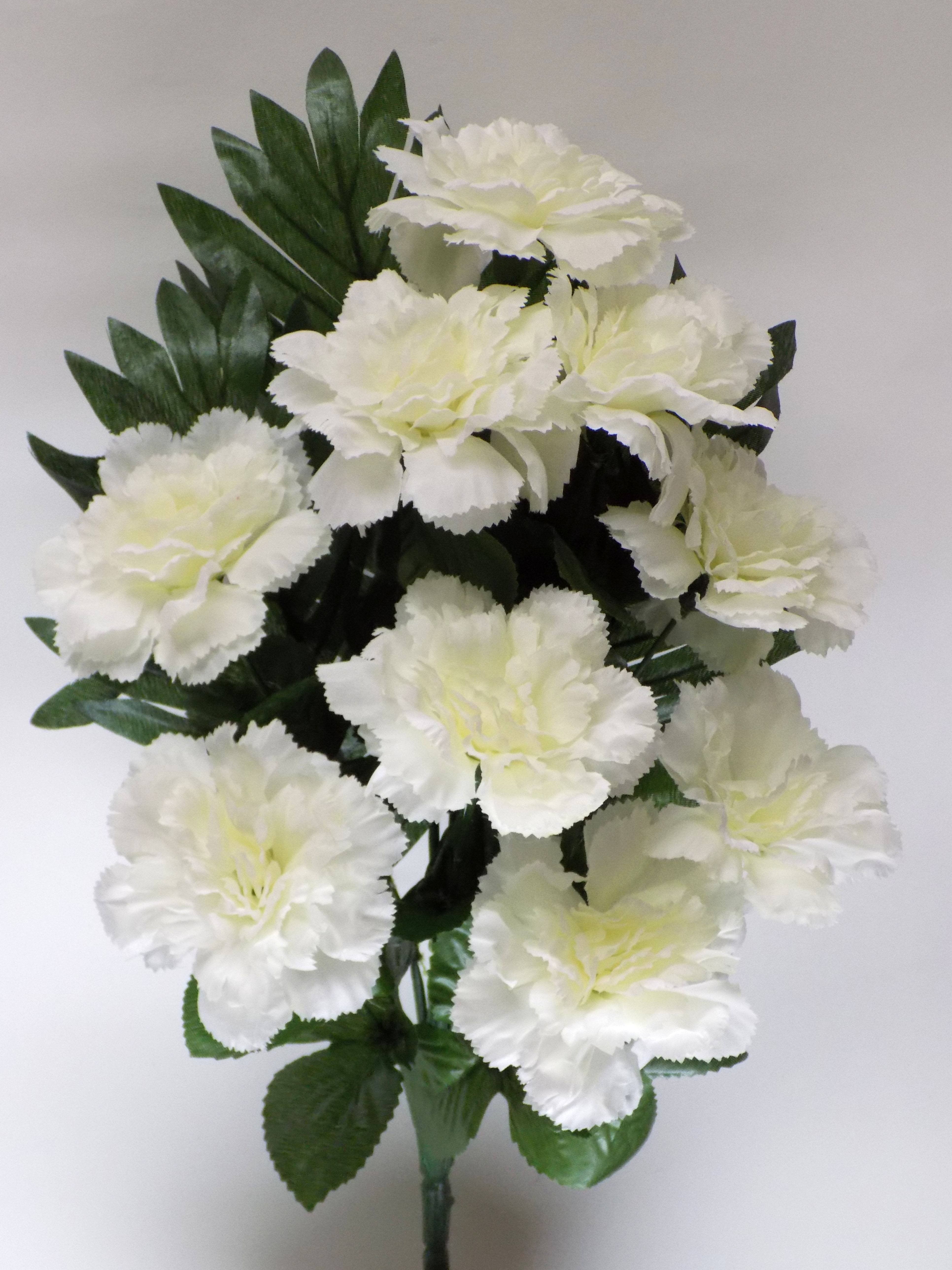 RAMO ENCARADO CLAVELx9 (45CM)/ BLANCO REF: 30110BLA PRECIO: 1,95€ RAMO ENCARADO CLAVELx9 (45CM)/ BLANCO REF: 30110BLA PRECIO: 1,95€