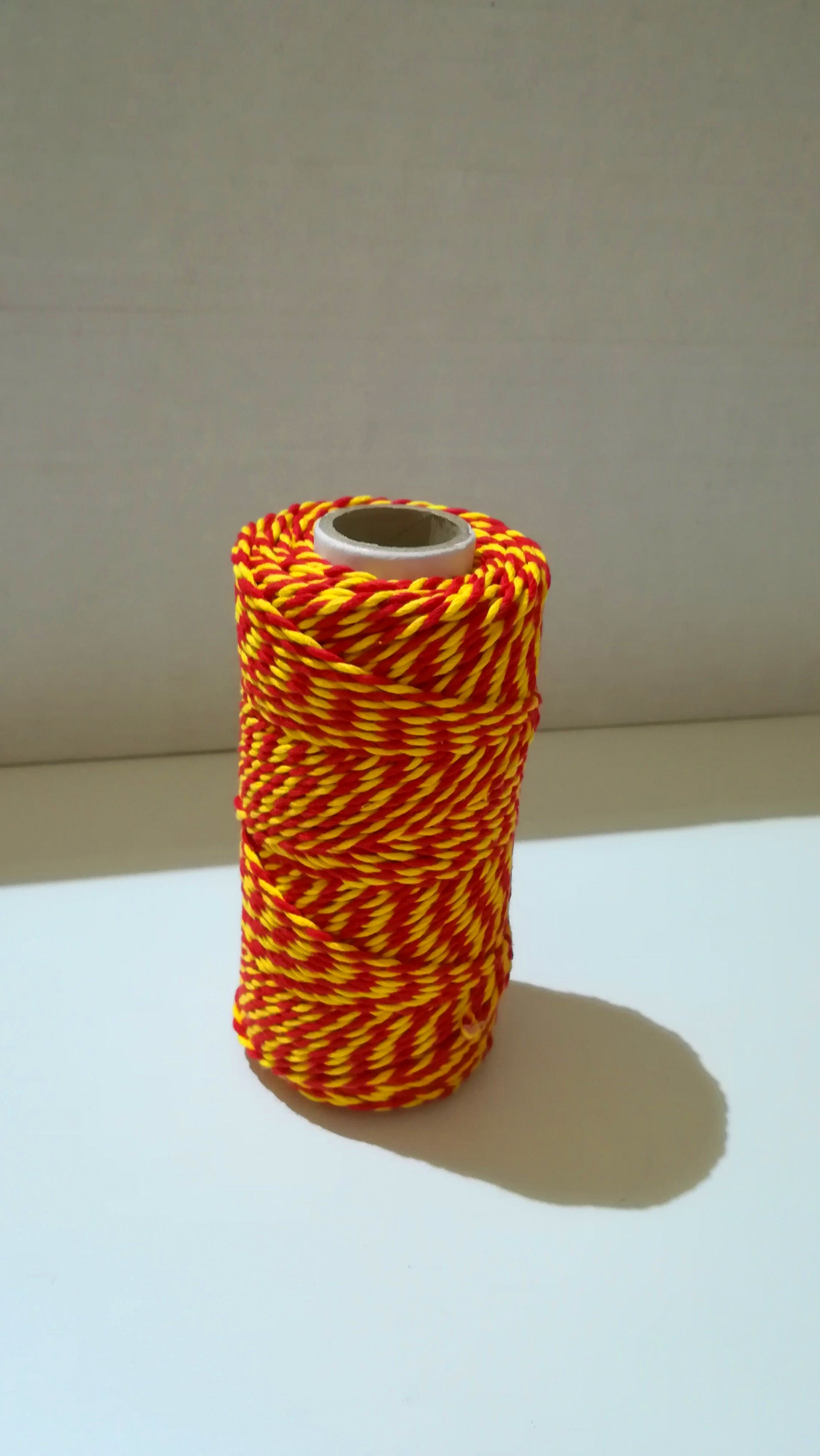 Cordón Catalán 100 m. PRECIO: 5,95 € Cordón Catalán 100 m. PRECIO: 5,95 €