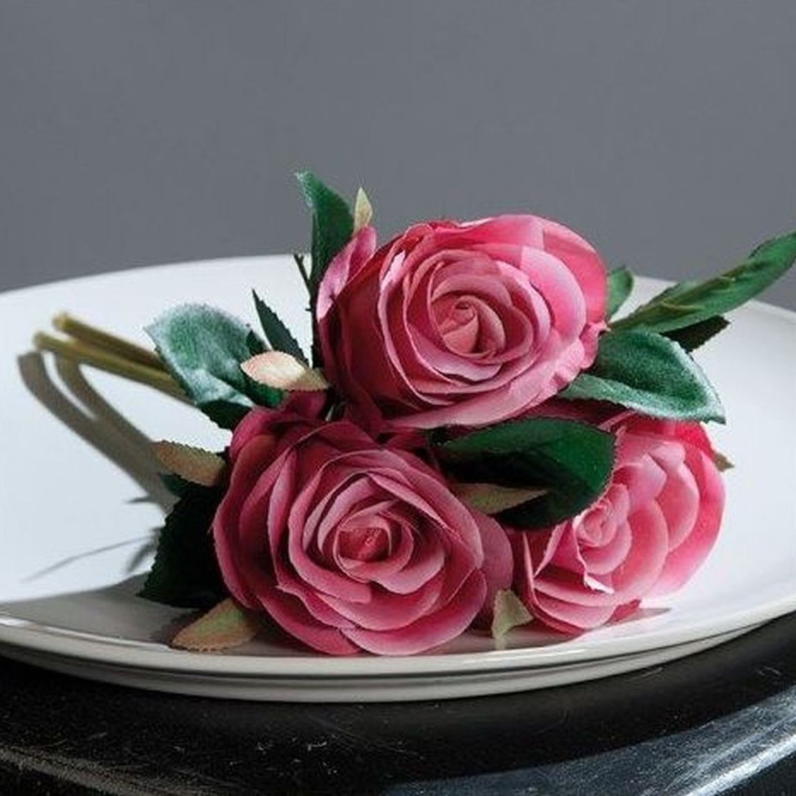 Atado de 3 rosas Atado de 3 rosas