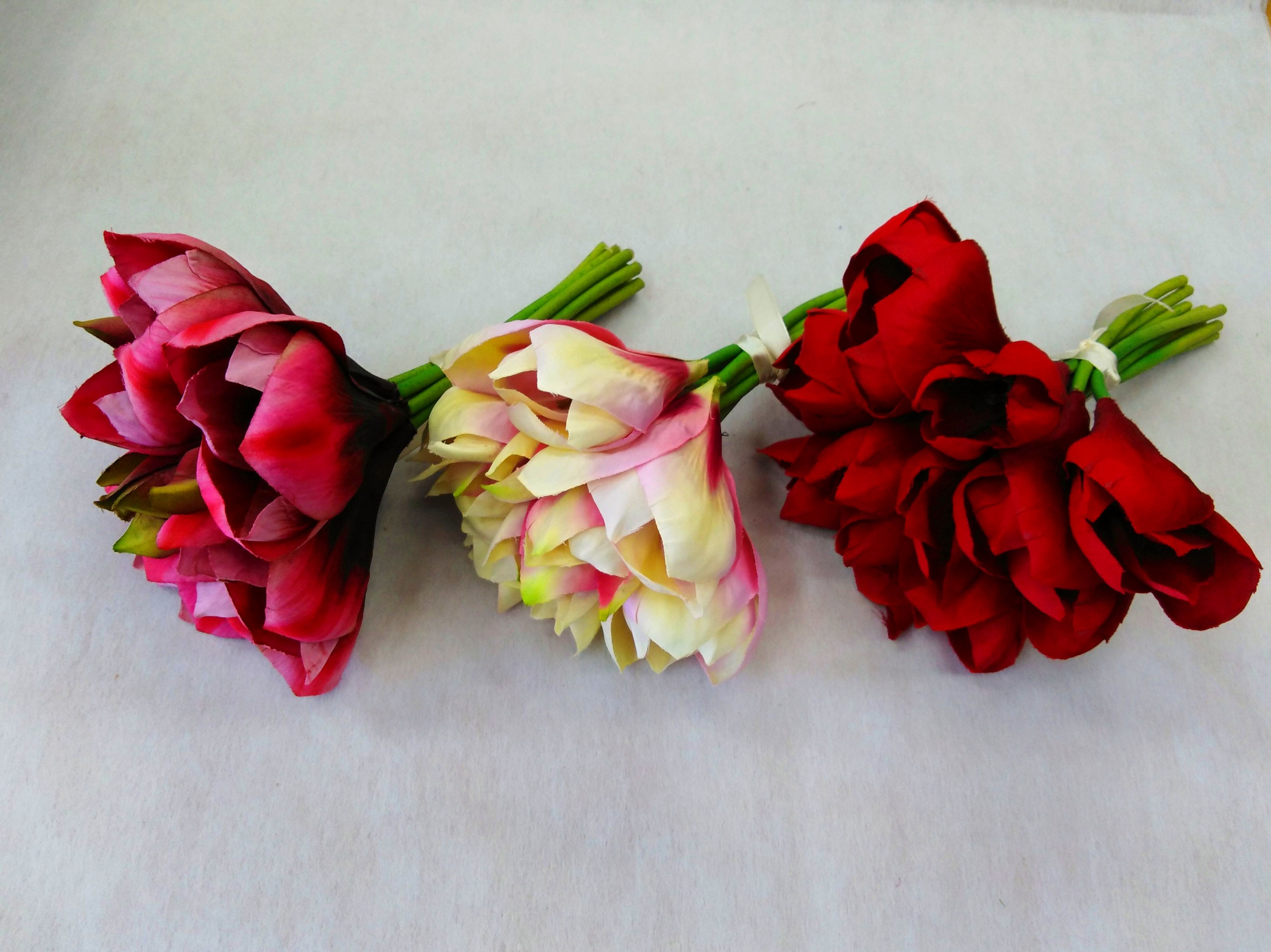 Atado amarilis. REF.:41497 COLOR: Rosa, Beauty y Rojo PRECIO: 4,70 € c/unid. Atado amarilis. REF.:41497 COLOR: Rosa, Beauty y Rojo PRECIO: 4,70 € c/unid.