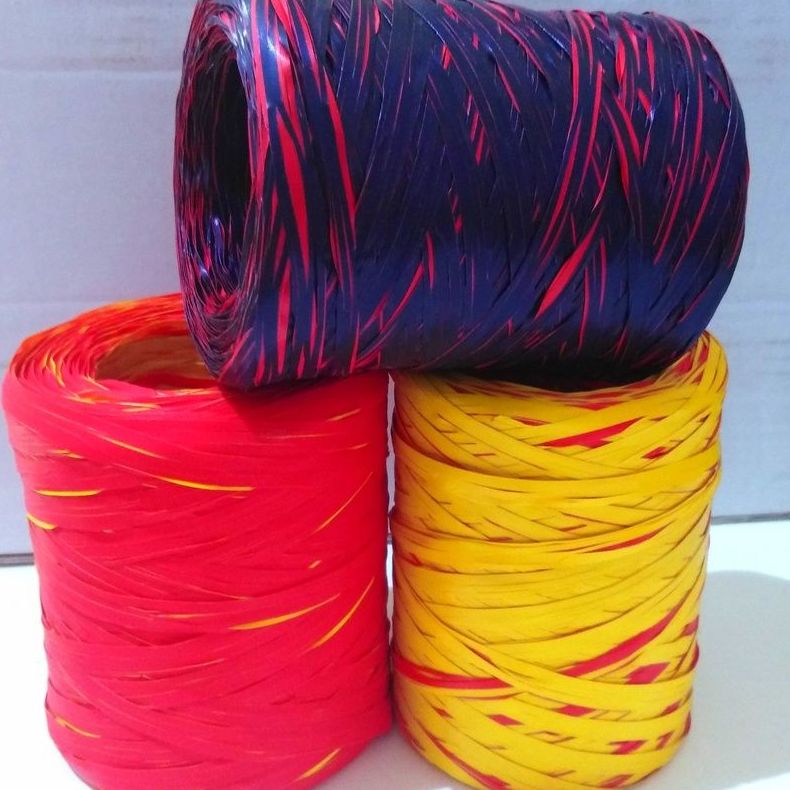 RAFIA BICOLOR (5MM x 200MT) COL.: 90-BARÇA REF: 6802-200/90 y COL.: 89-SENYERA REF: 6802-200/89 PRECIO: 5,50 €/UD RAFIA BICOLOR (5MM x 200MT) COL.: 90-BARÇA REF: 6802-200/90 y COL.: 89-SENYERA REF: 6802-200/89 PRECIO: 5,50 €/UD