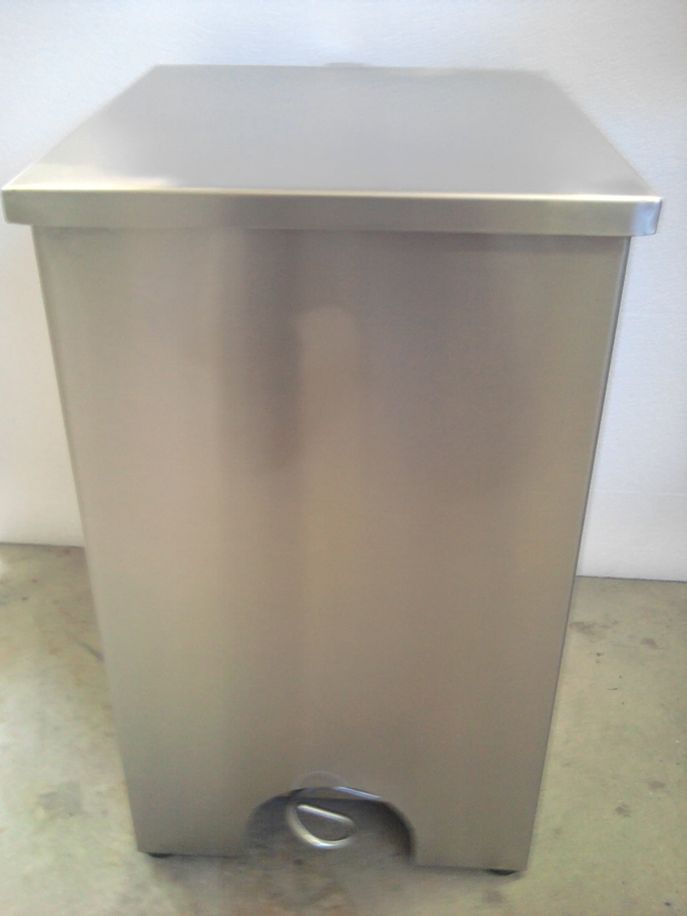Cubos de basura en acero inoxidable: Productos de Inox mueble 2019 Cubos de basura en acero inoxidable: Productos de Inox mueble 2019