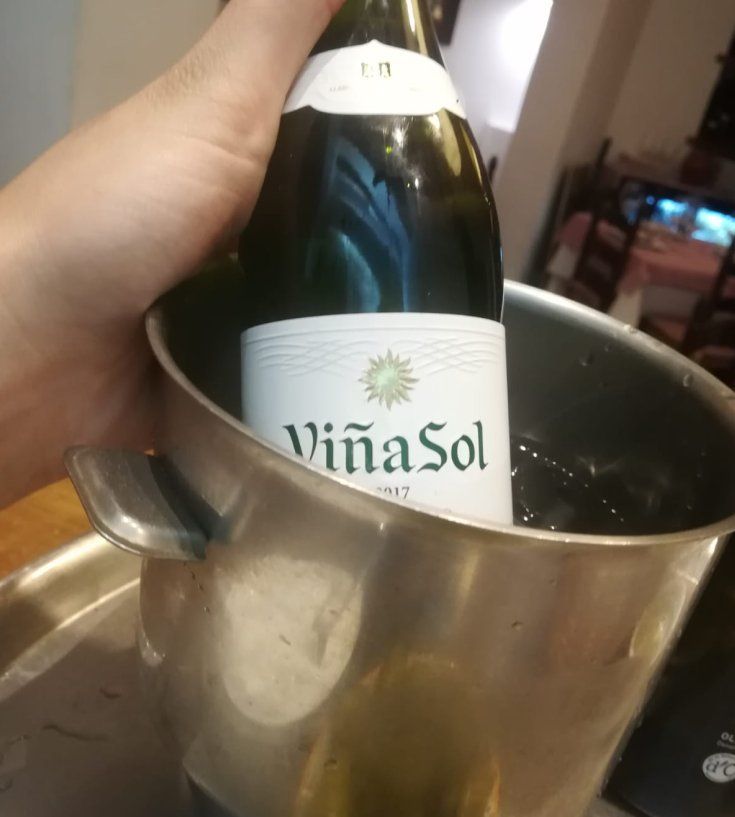 Blancos: Nuestras especialidades de Restaurante Sa Cova Blancos: Nuestras especialidades de Restaurante Sa Cova
