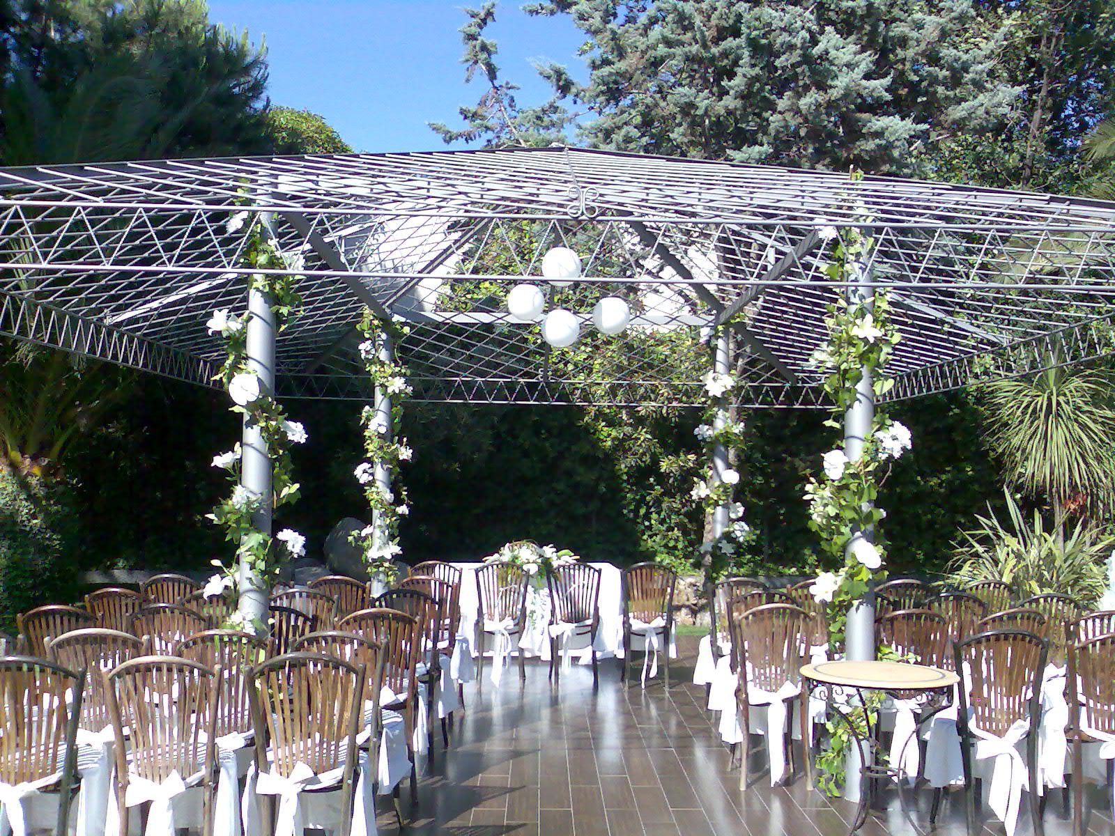 Decoración de fincas y eventos: Catálogo de Floristería Iris Decoración de fincas y eventos: Catálogo de Floristería Iris