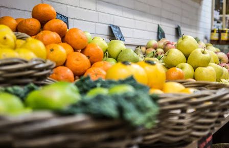 Frutas: Productos y Servicios de Frutería y Queviures Marina Frutas: Productos y Servicios de Frutería y Queviures Marina