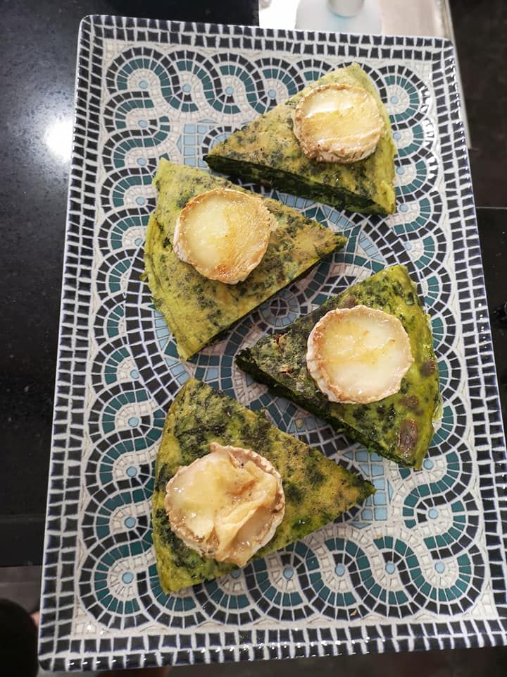 Tapas: Cocina 100x100 sin gluten de Tapería Las Campanas Tapas: Cocina 100x100 sin gluten de Tapería Las Campanas