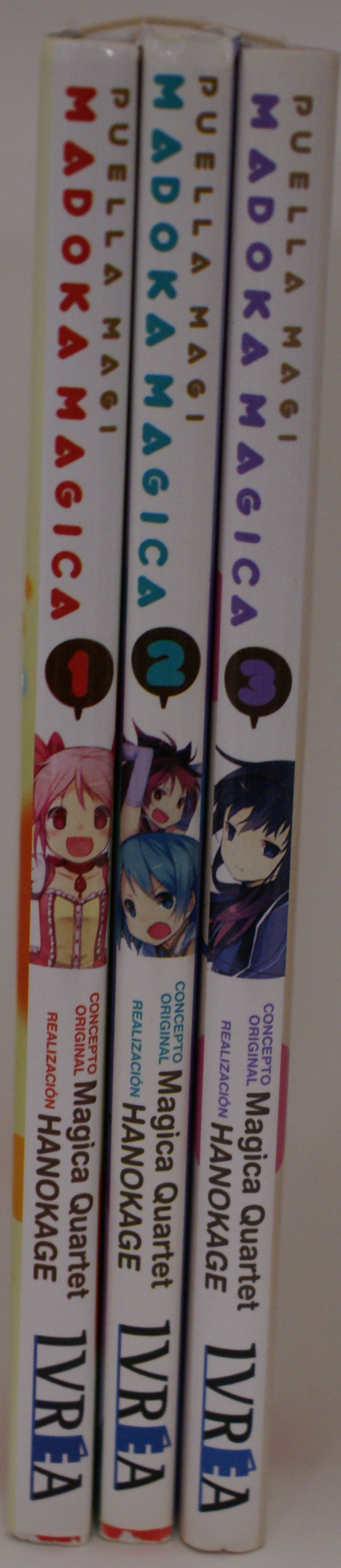 Comic MADOKAMAGICA 3-VOL.: Catalogo de Ocasiones La Moneta Comic MADOKAMAGICA 3-VOL.: Catalogo de Ocasiones La Moneta