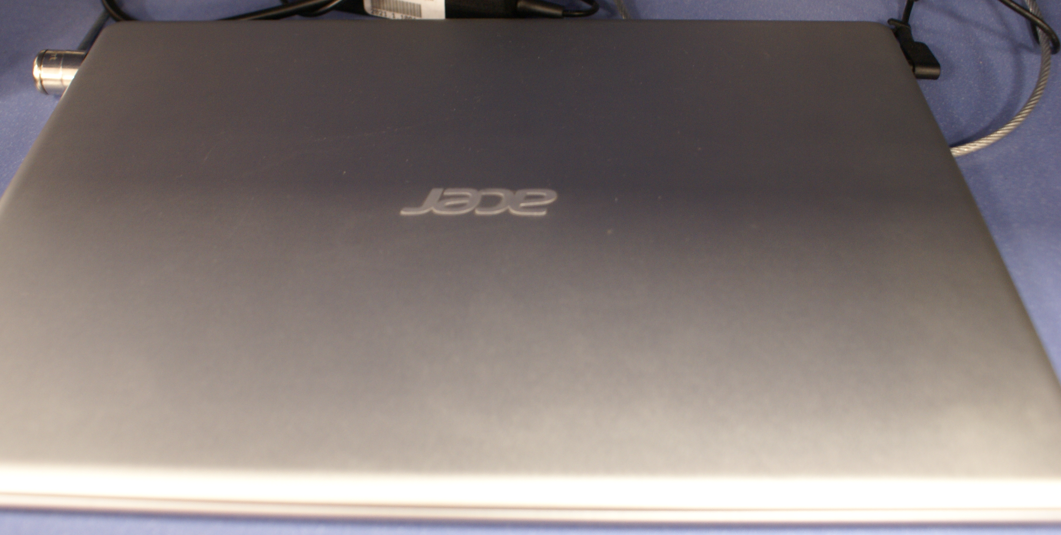 Portatil ACER Celeron: Catalogo de Ocasiones La Moneta Portatil ACER Celeron: Catalogo de Ocasiones La Moneta
