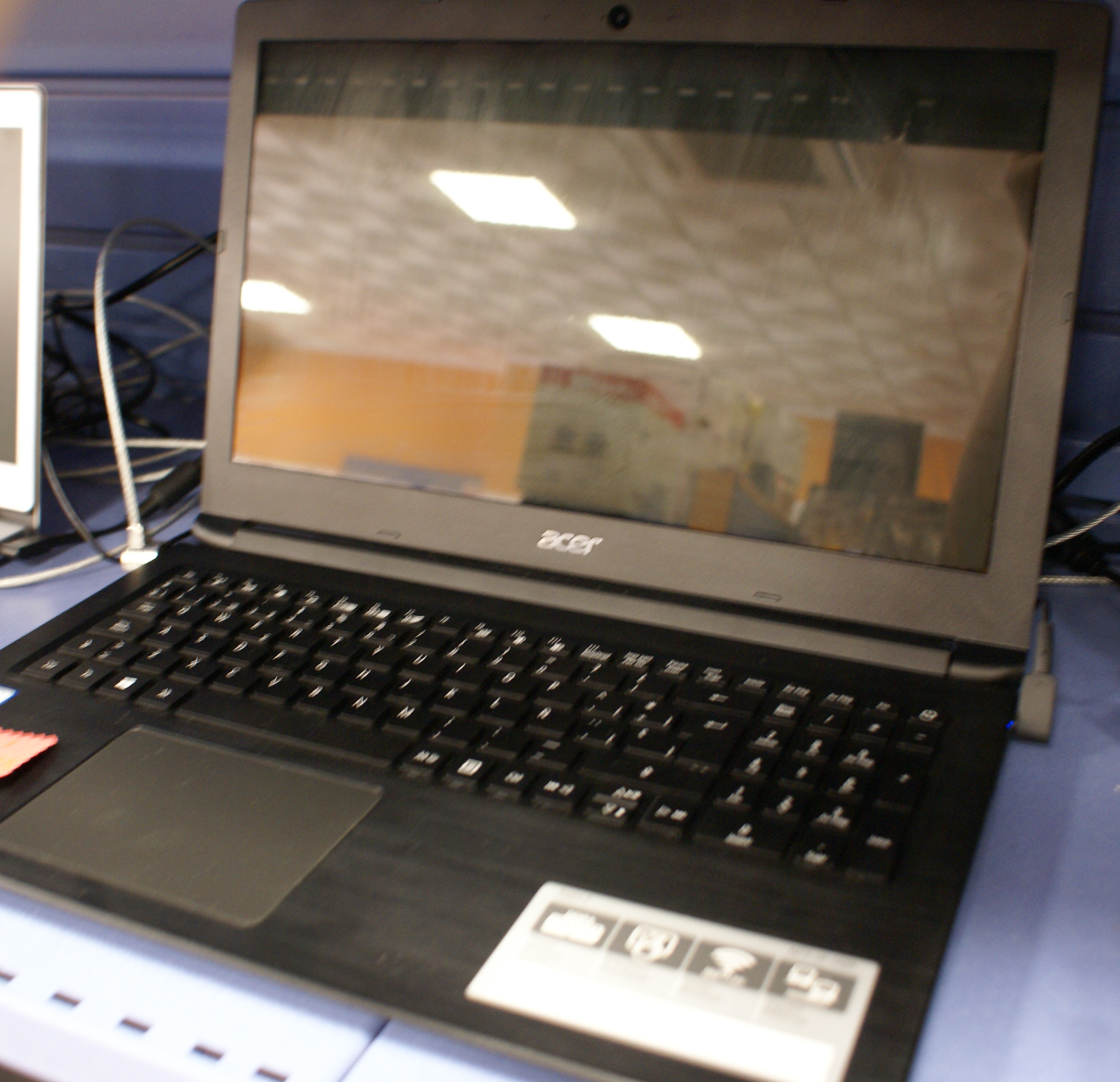 Portatil ACER ASPIRE A315-53: Catalogo de Ocasiones La Moneta Portatil ACER ASPIRE A315-53: Catalogo de Ocasiones La Moneta