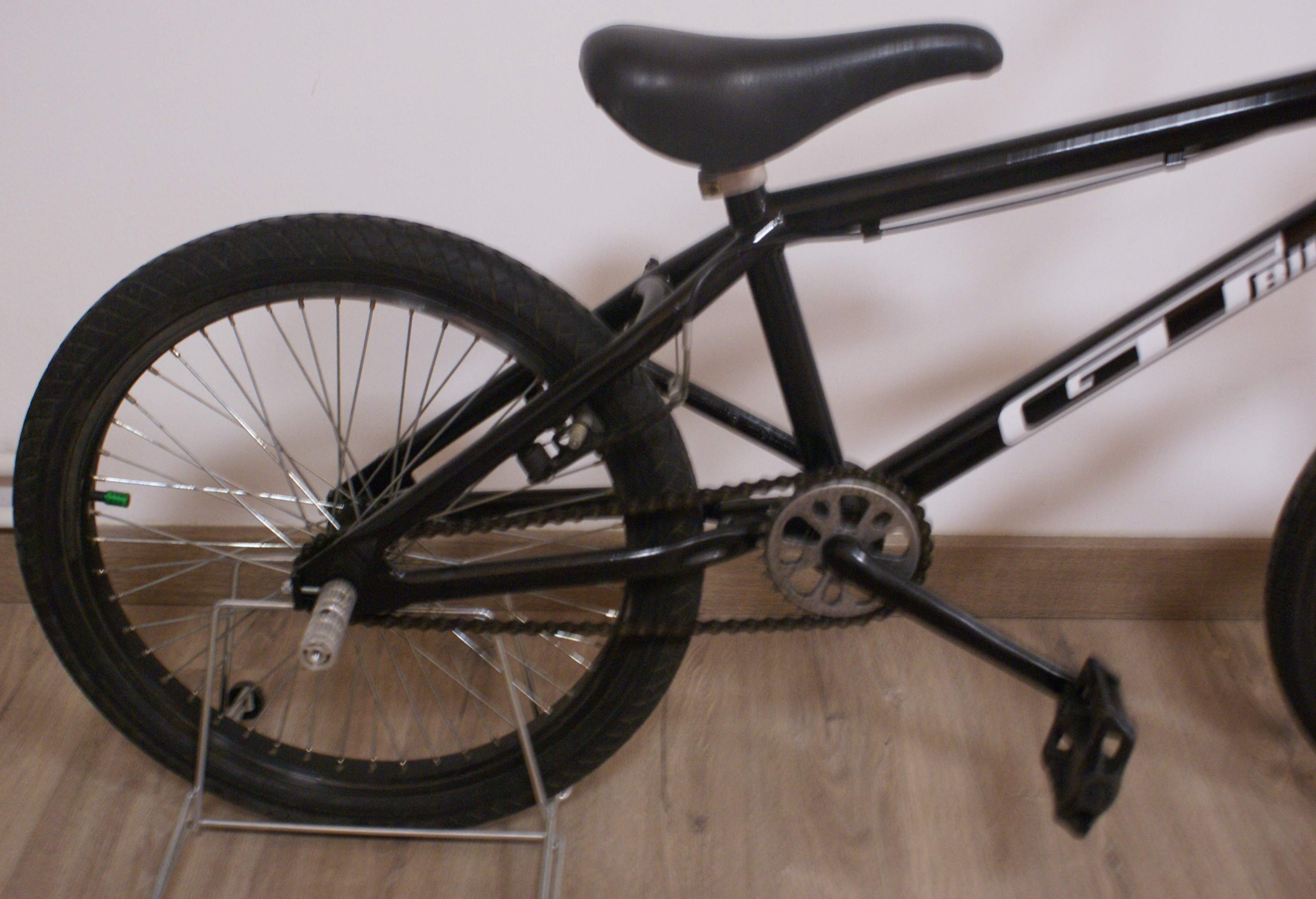 Bicicleta BMX GT: Catalogo de Ocasiones La Moneta Bicicleta BMX GT: Catalogo de Ocasiones La Moneta