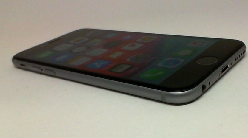 Iphone 6s 32gb plata A1688: Compra y Venta de Ocasiones La Moneta Iphone 6s 32gb plata A1688: Compra y Venta de Ocasiones La Moneta