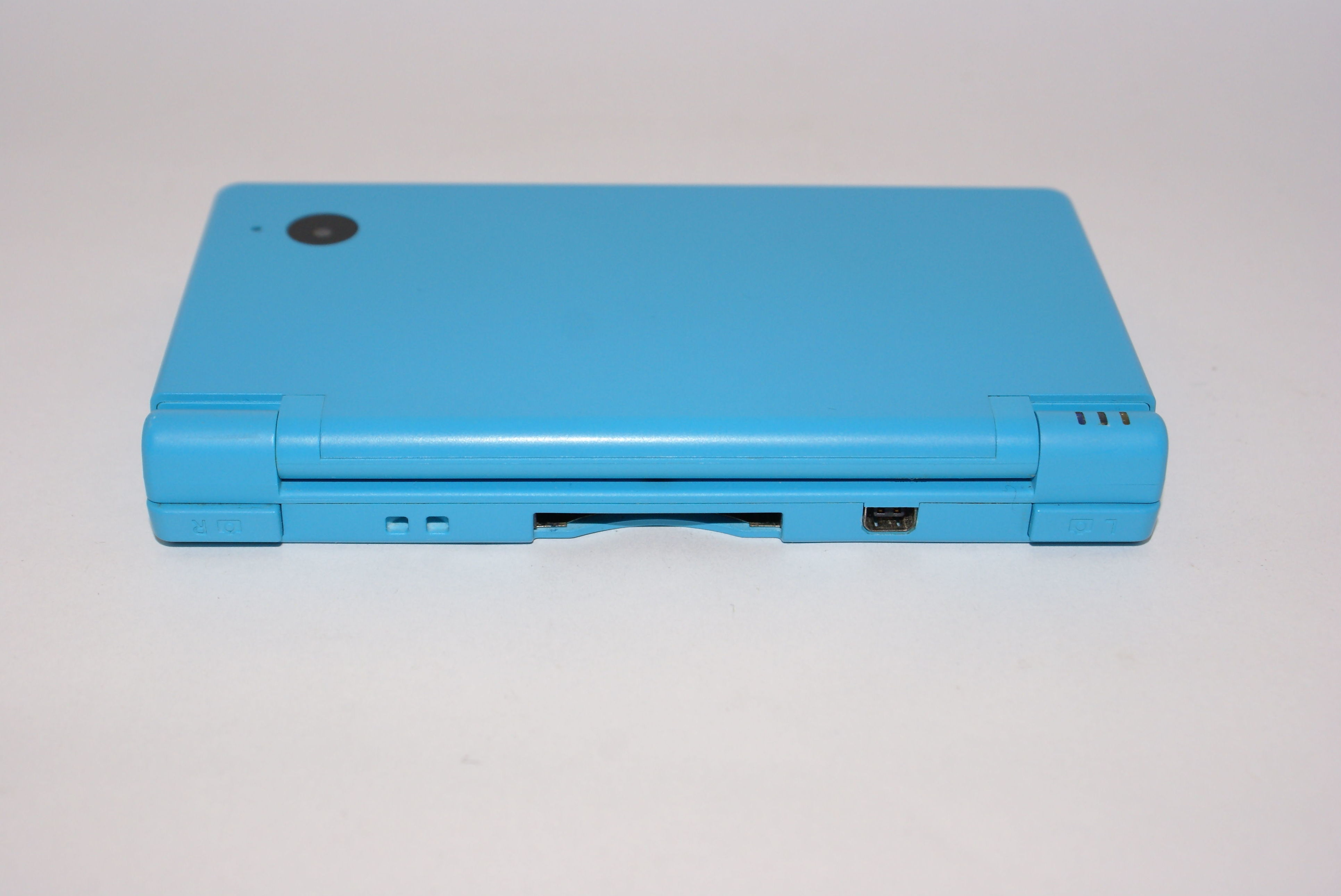 NINTENDO DSI AZUL: Compra y Venta de Ocasiones La Moneta NINTENDO DSI AZUL: Compra y Venta de Ocasiones La Moneta