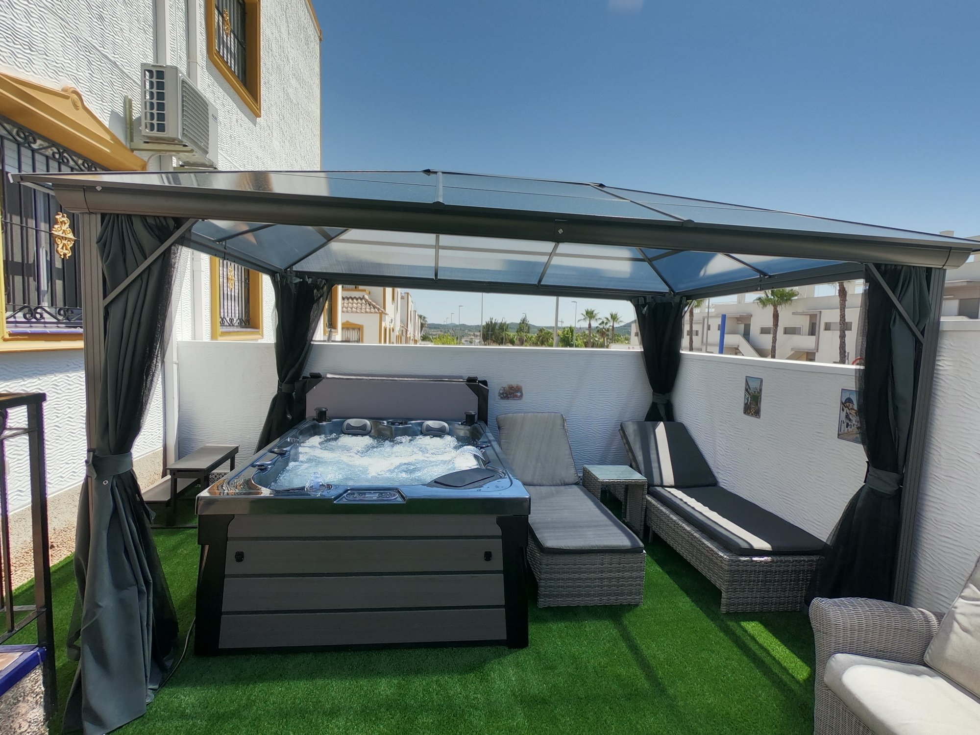 Gazebo en aluminio de 3 x 4 y 3 x 3: Productos de AGUAFLO Gazebo en aluminio de 3 x 4 y 3 x 3: Productos de AGUAFLO