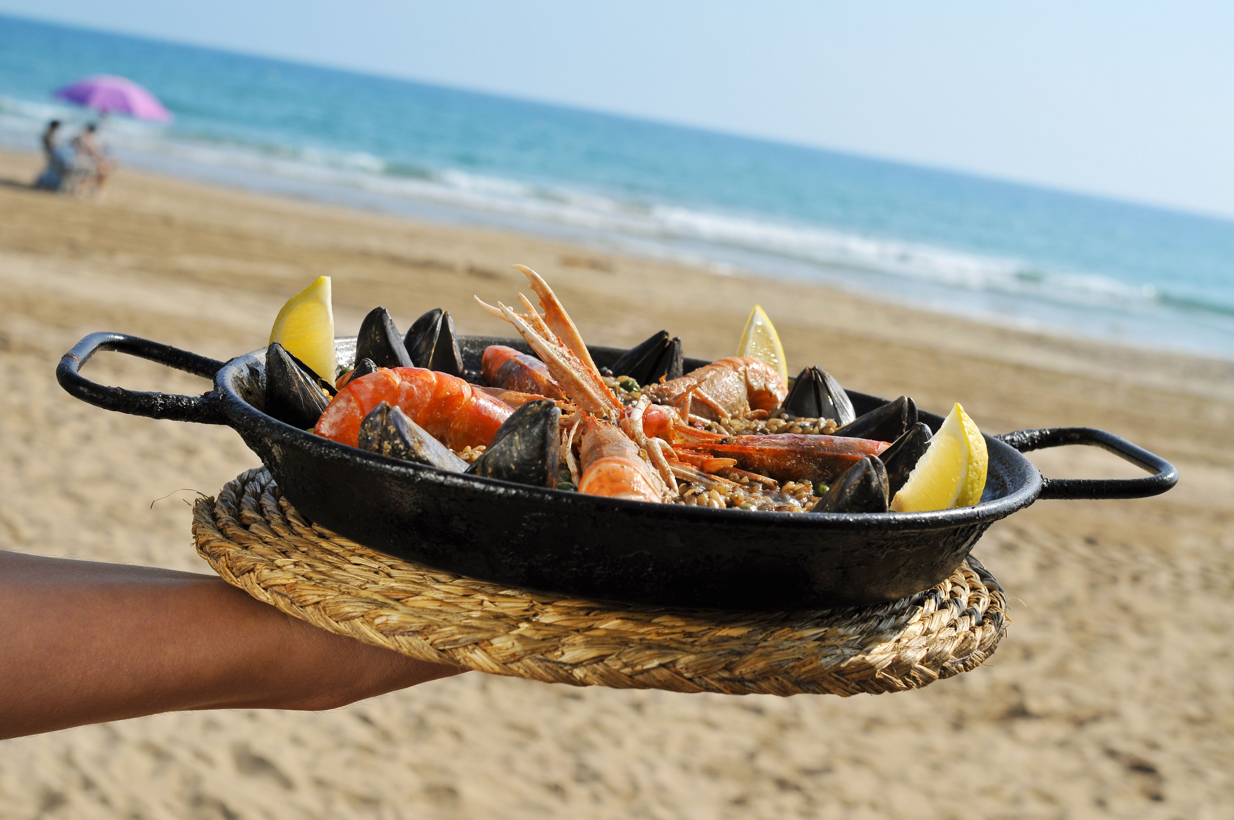 Especialidad en paellas: Menú de Restaurante Kalifato Especialidad en paellas: Menú de Restaurante Kalifato