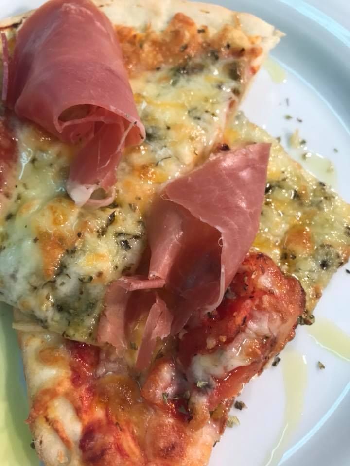 Pizzas: Carta de Restaurante Di Marco Pizzas: Carta de Restaurante Di Marco