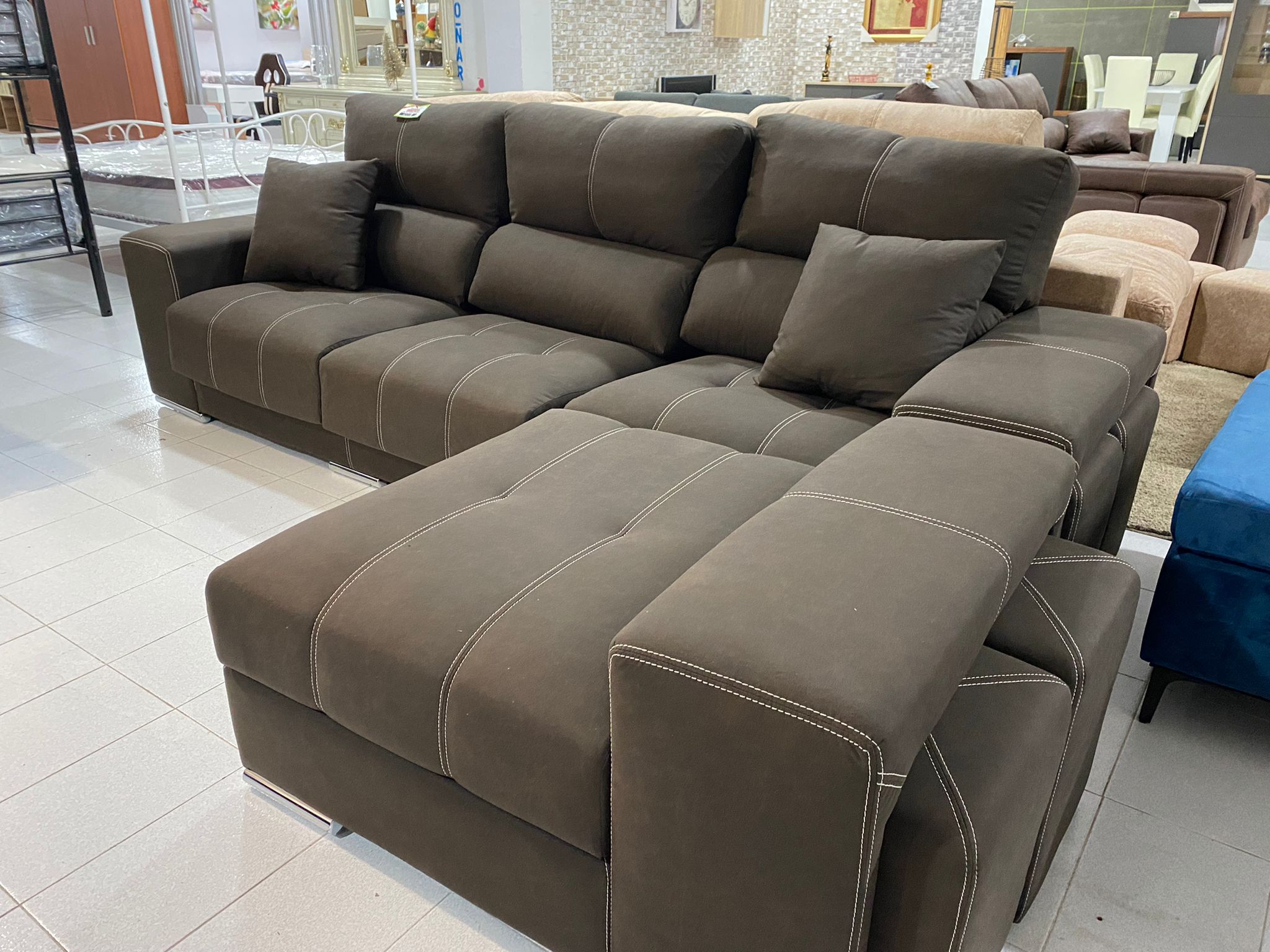 Chaise Longue gris costuras Chaise Longue gris costuras