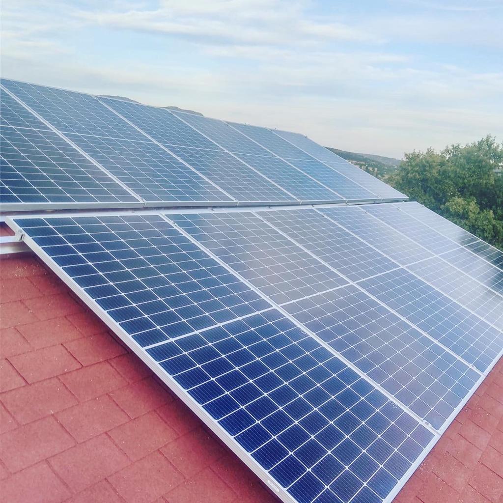 INSTALACION PLACAS SOLARES: NUESTROS SERVICIOS de ELECTRONIETO INSTALACION PLACAS SOLARES: NUESTROS SERVICIOS de ELECTRONIETO