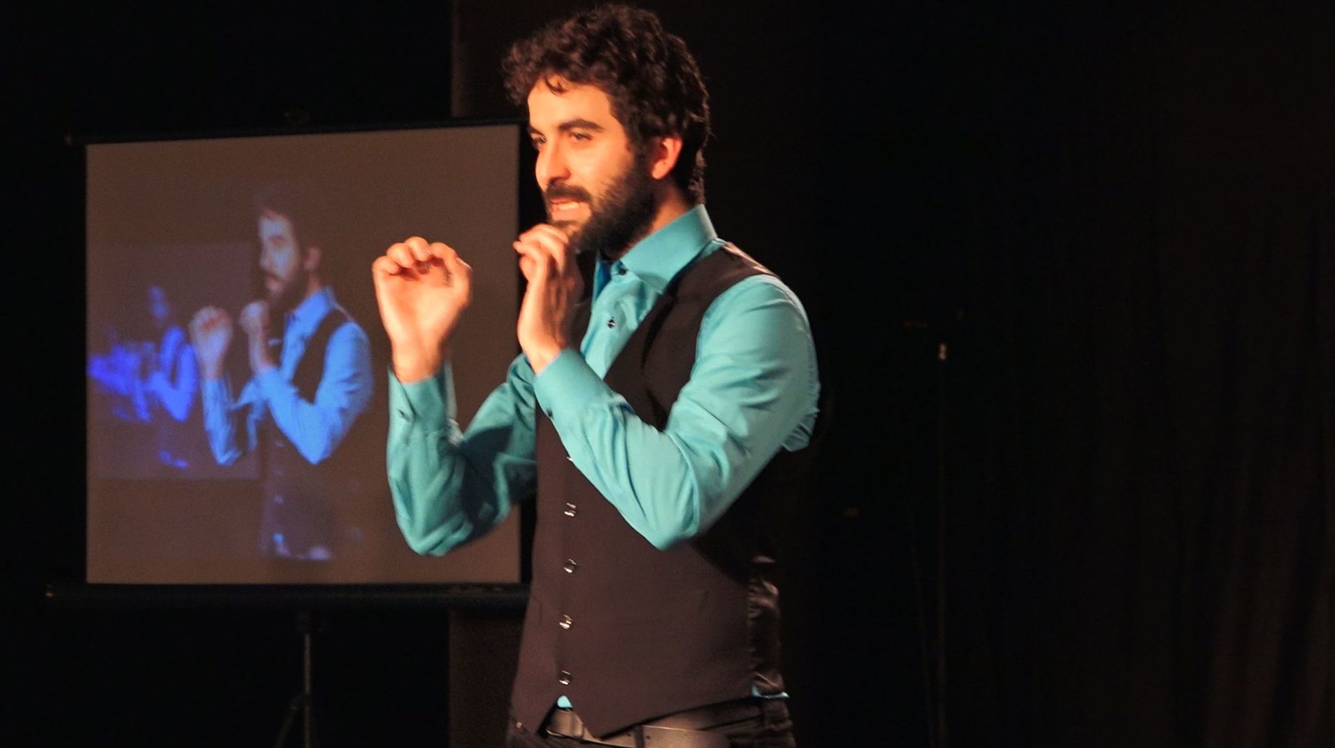 Impromagia: Cartelera y actividades de Teseo Teatro Impromagia: Cartelera y actividades de Teseo Teatro