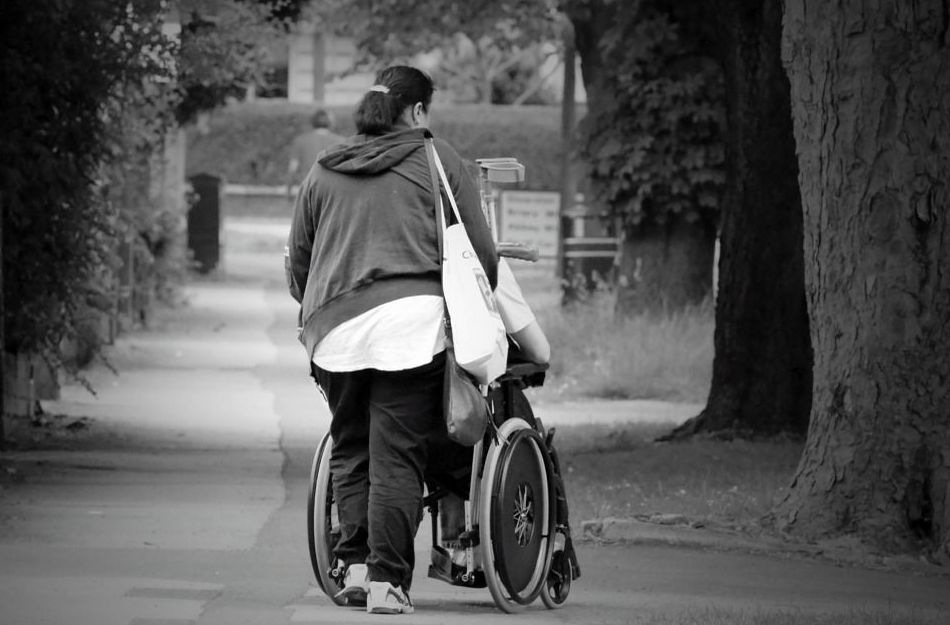 Atención Sociosanitaria: Servicios gerontológicos de Unidad de Servicios Gerontológicos Atención Sociosanitaria: Servicios gerontológicos de Unidad de Servicios Gerontológicos