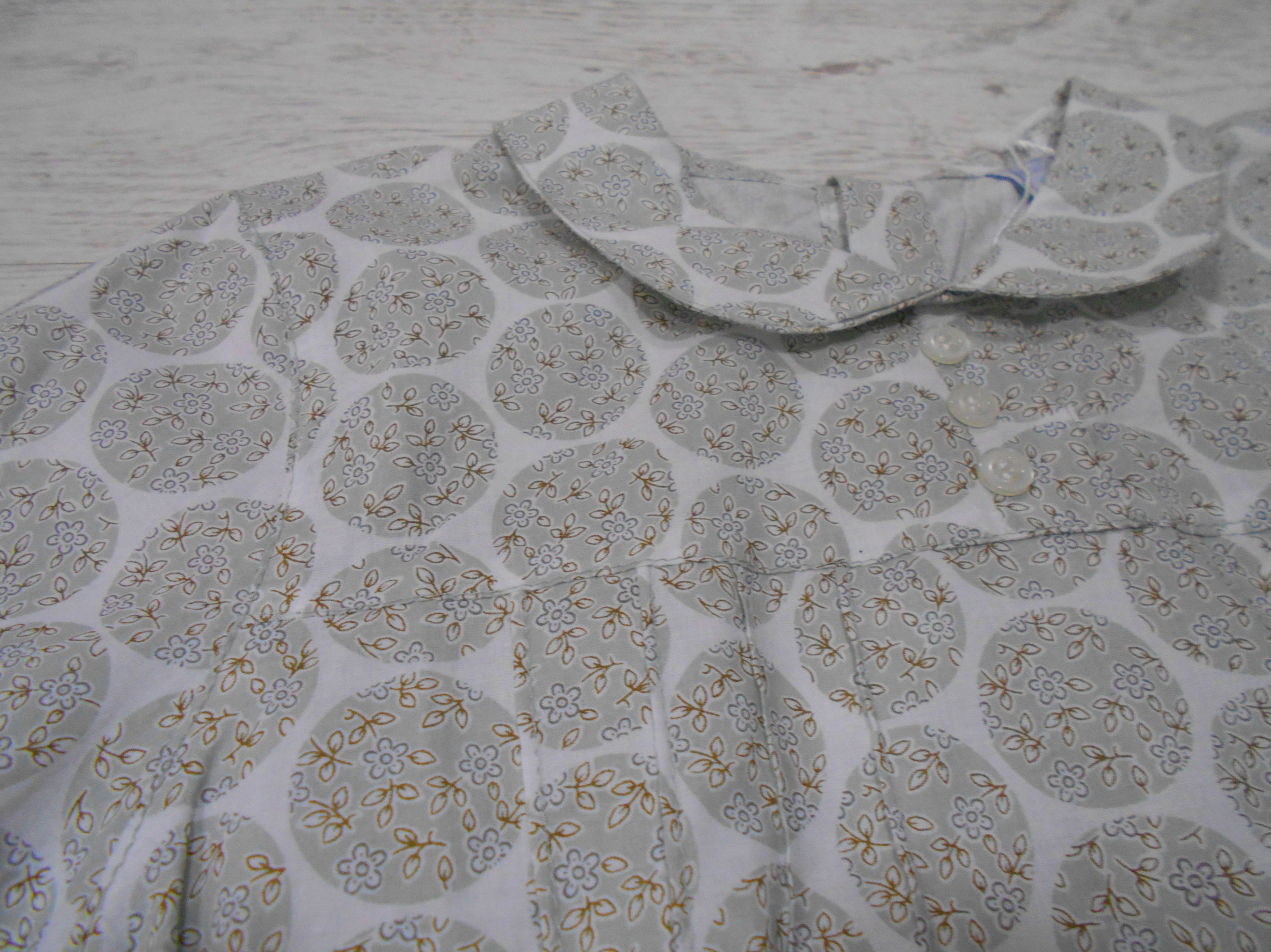 BLUSA ESTAMPADA CIRCULO RAMITAS 11,00€ BLUSA ESTAMPADA CIRCULO RAMITAS 11,00€