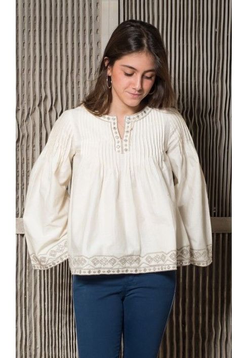 BLUSA BORDAD ESPEJITOS 39,95€ BLUSA BORDAD ESPEJITOS 39,95€