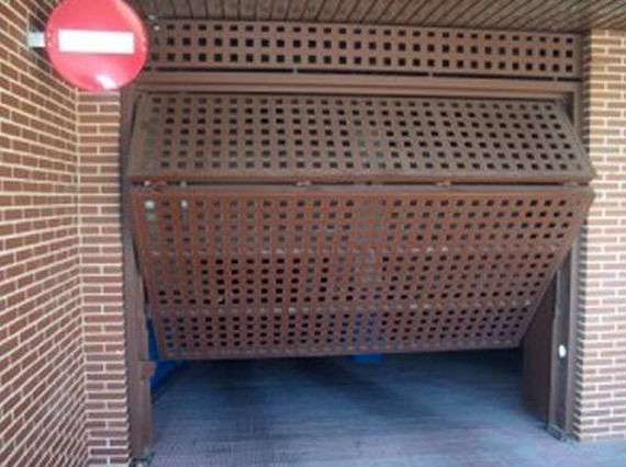 Foto 6 de Puertas automáticas y accesorios en Valdemoro | Automatismos Ángel Arranz
