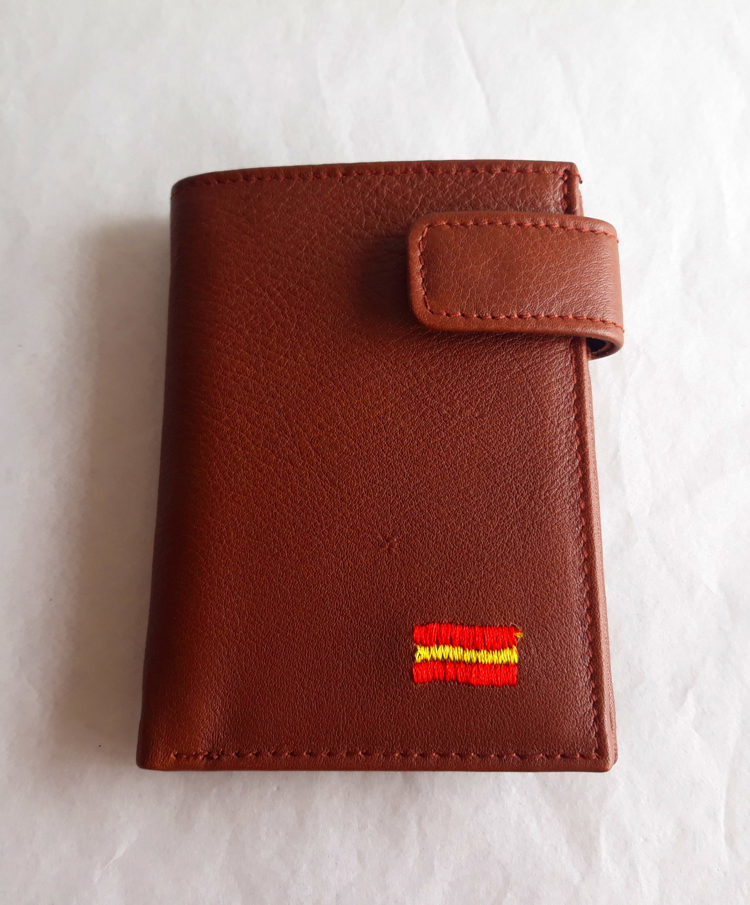Cartera De Caballero 701: Catálogo de M.G. Piel Cartera De Caballero 701: Catálogo de M.G. Piel