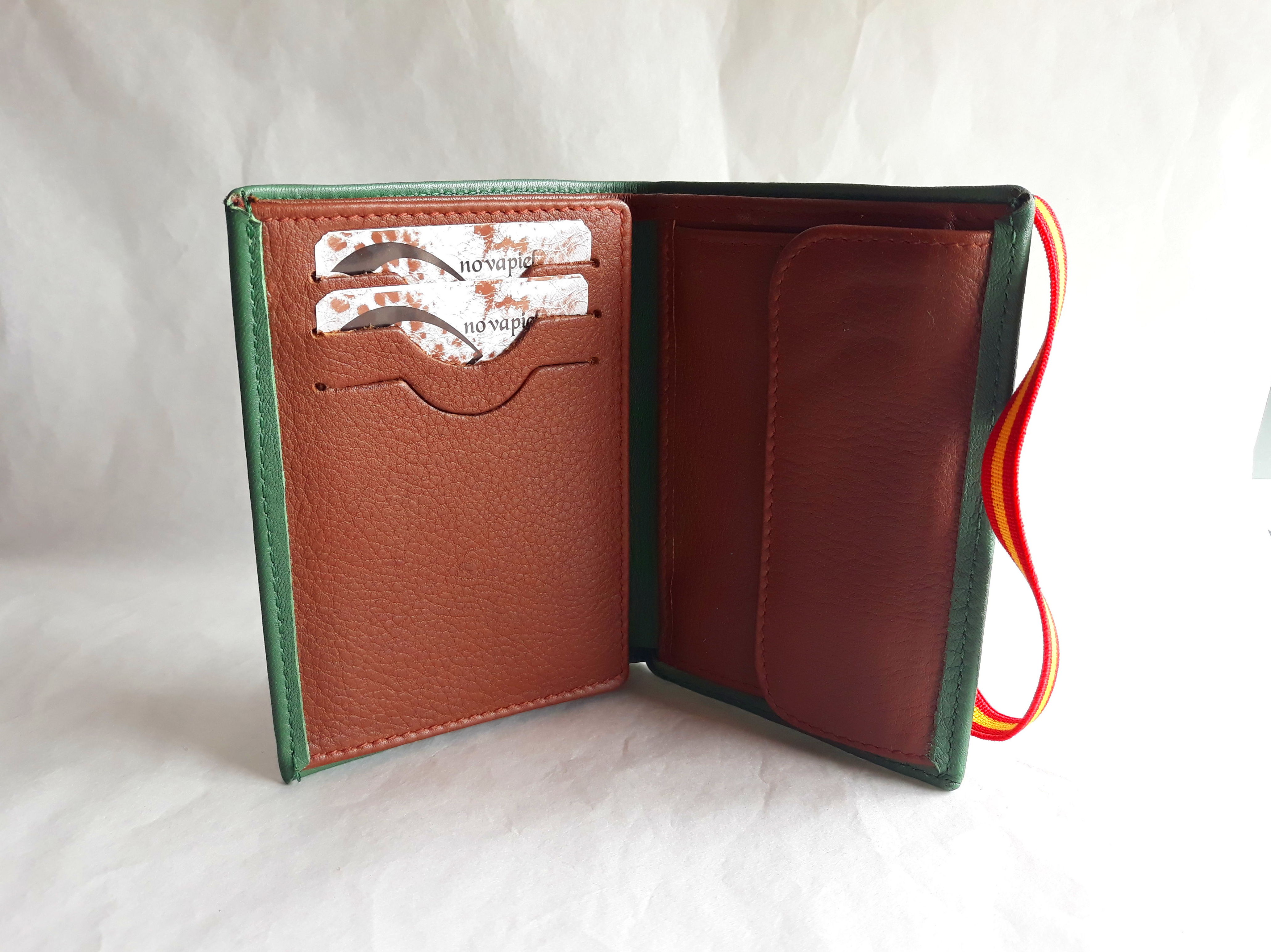 Cartera De Caballero 202 ELASTICO: Catálogo de M.G. Piel Cartera De Caballero 202 ELASTICO: Catálogo de M.G. Piel