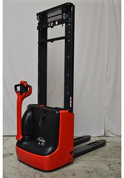 APILADOR MARCA LINDE REACONDICIONADO: Maquinaria de ocasión de Carretillas Elevadoras A.L.A., S.L. APILADOR MARCA LINDE REACONDICIONADO: Maquinaria de ocasión de Carretillas Elevadoras A.L.A., S.L.