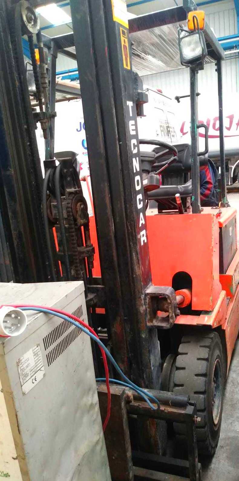 BUSCAS ALGO ECONÓMICO...AQUÍ LO TIENES: Maquinaria de ocasión de Carretillas Elevadoras A.L.A., S.L. BUSCAS ALGO ECONÓMICO...AQUÍ LO TIENES: Maquinaria de ocasión de Carretillas Elevadoras A.L.A., S.L.