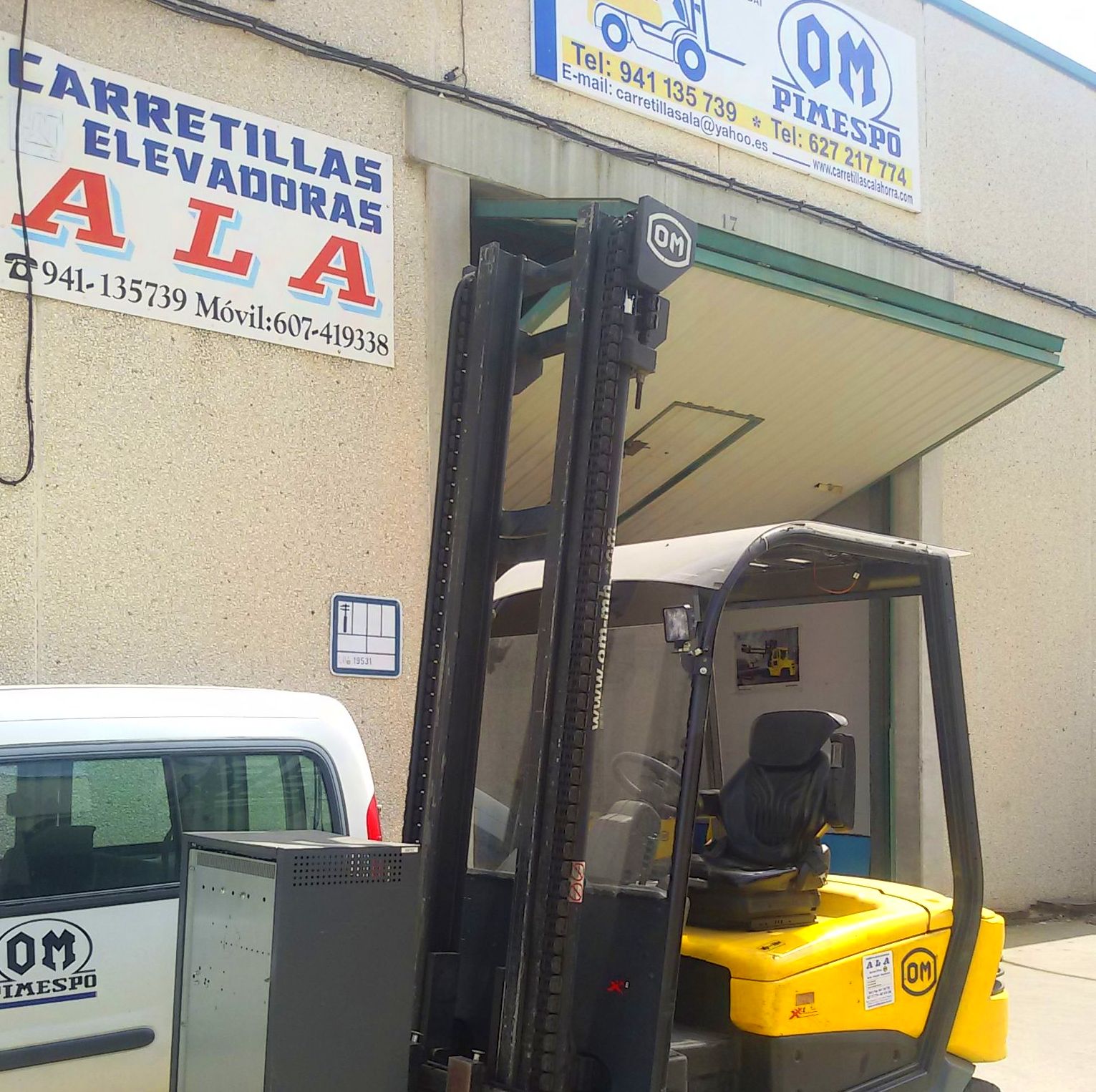 OCASIÓN VENTA CARRETILLA ELÉCTRICA MARCA OM: Maquinaria de ocasión de Carretillas Elevadoras A.L.A., S.L. OCASIÓN VENTA CARRETILLA ELÉCTRICA MARCA OM: Maquinaria de ocasión de Carretillas Elevadoras A.L.A., S.L.