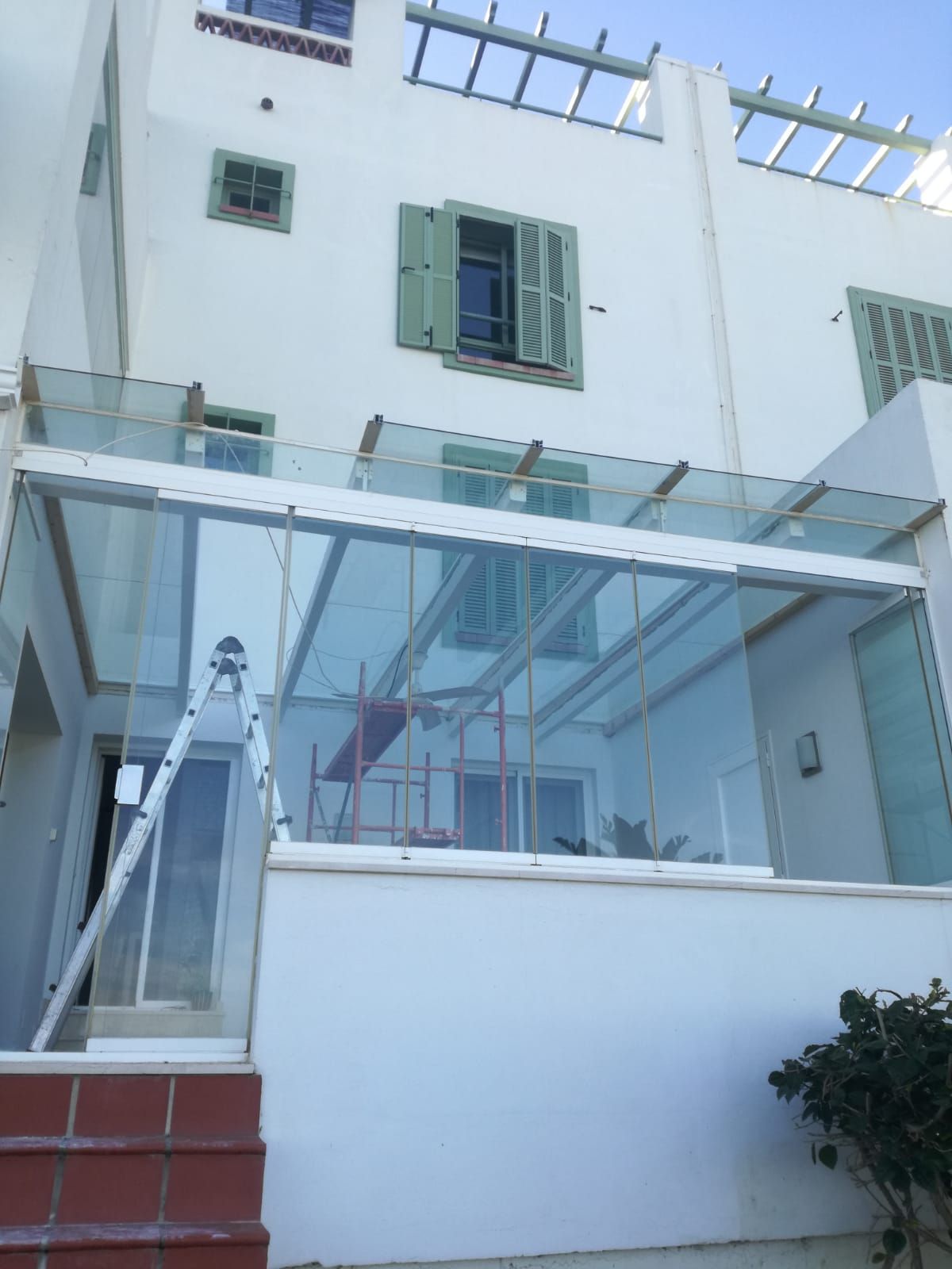 Cortinas de cristal: Servicios de Chemasol Cortinas de cristal: Servicios de Chemasol