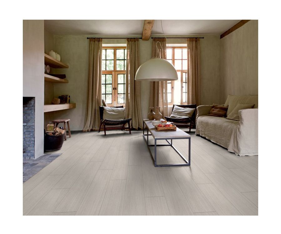 Suelo Quick Step PVC, gama Essential instalado por Puertas Miret en El Masn Suelo Quick Step PVC, gama Essential instalado por Puertas Miret en El Masn