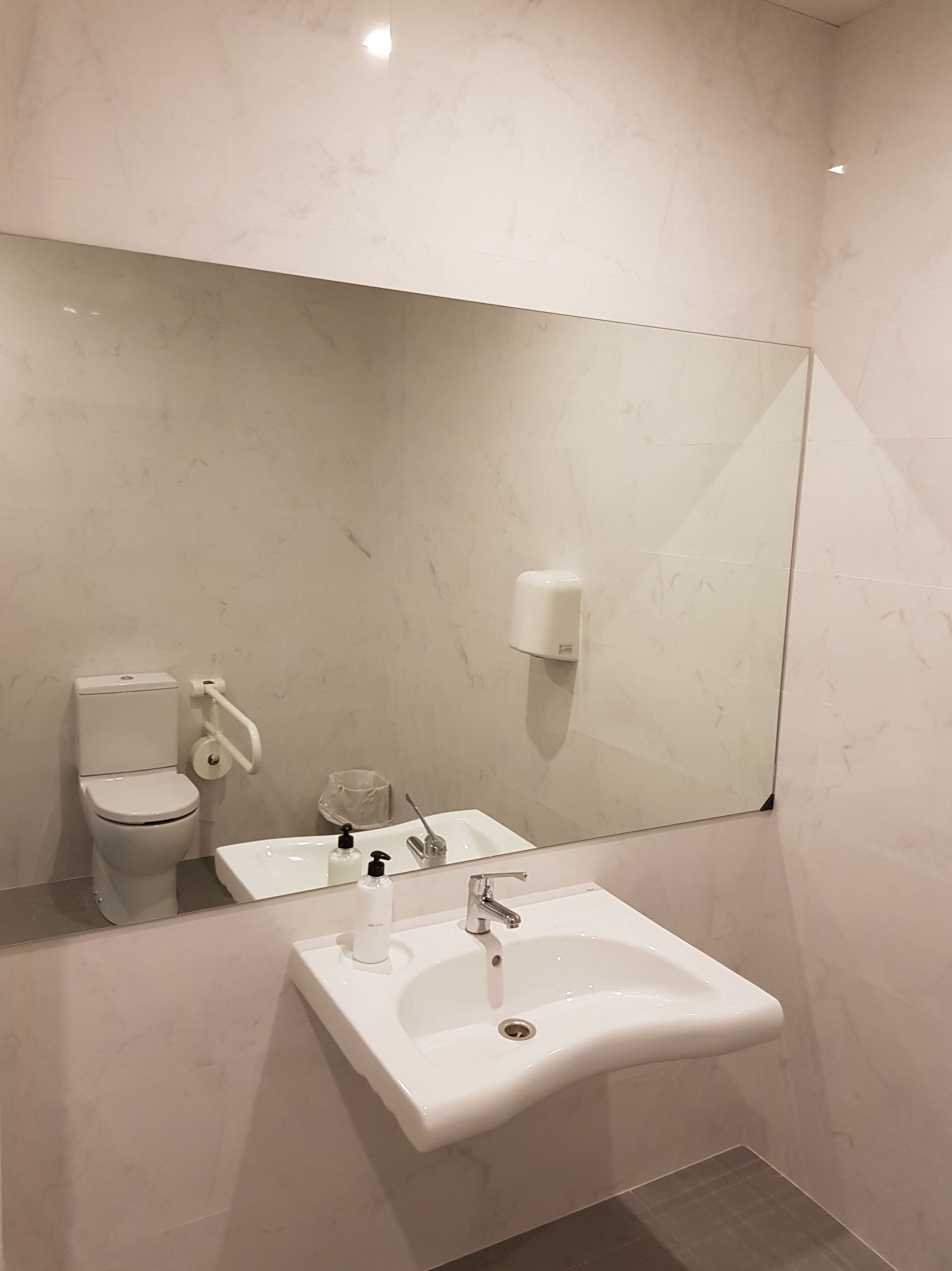 Reformas de baños: Servicios de Sucar Reformas de baños: Servicios de Sucar