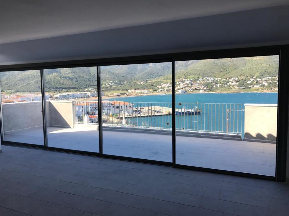 Ventanas y correderas : Productos y servicios de Metalls Llançà Ventanas y correderas : Productos y servicios de Metalls Llançà