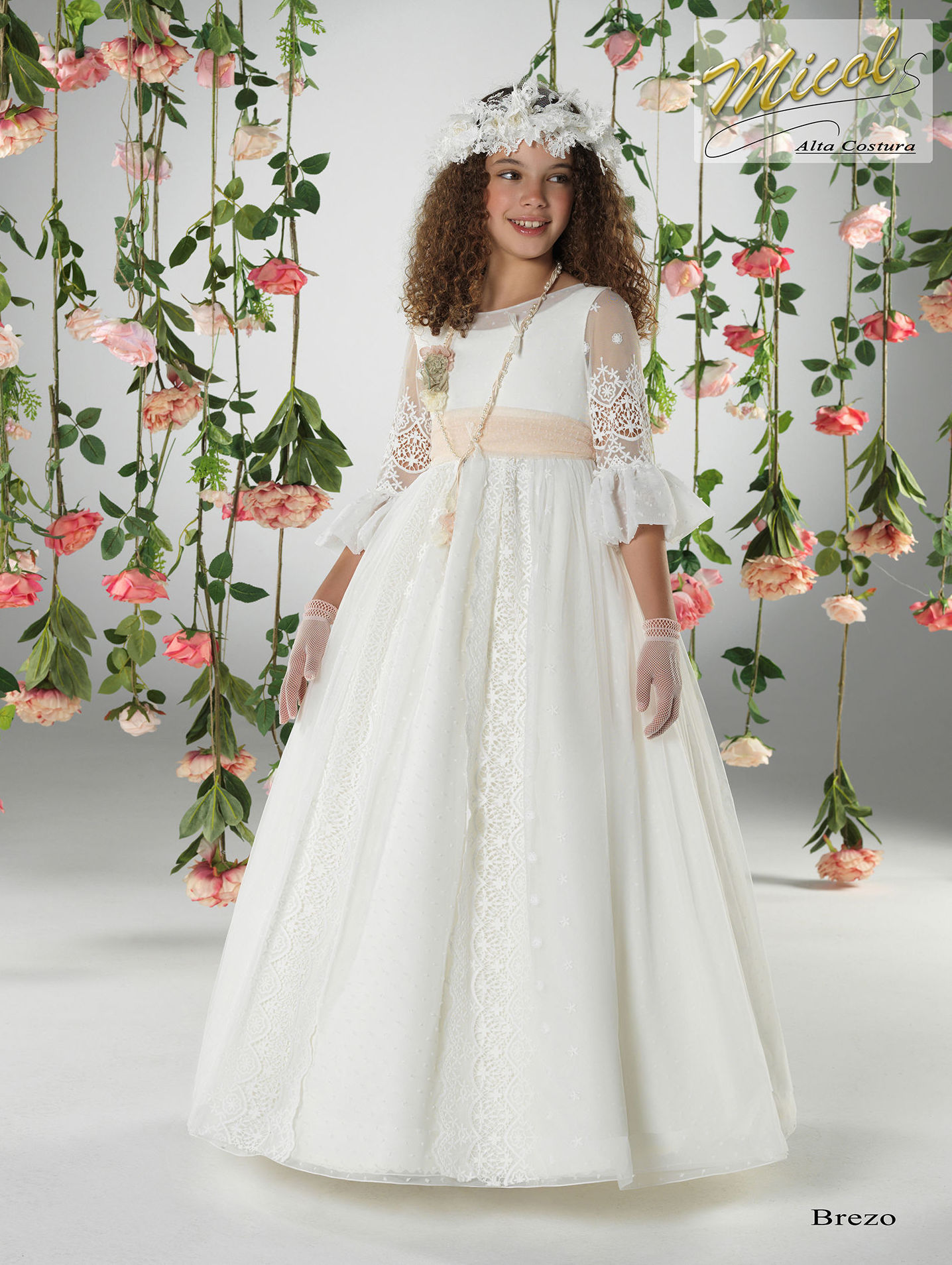 MICOL ALTA COSTURA: Catálogo de Victoria Quintana Novias MICOL ALTA COSTURA: Catálogo de Victoria Quintana Novias