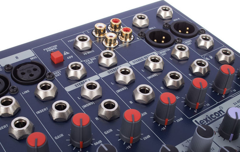 Mesa Soundcraft con efectos LExicon, 8 canales mono y 2 stereo Mesa Soundcraft con efectos LExicon, 8 canales mono y 2 stereo