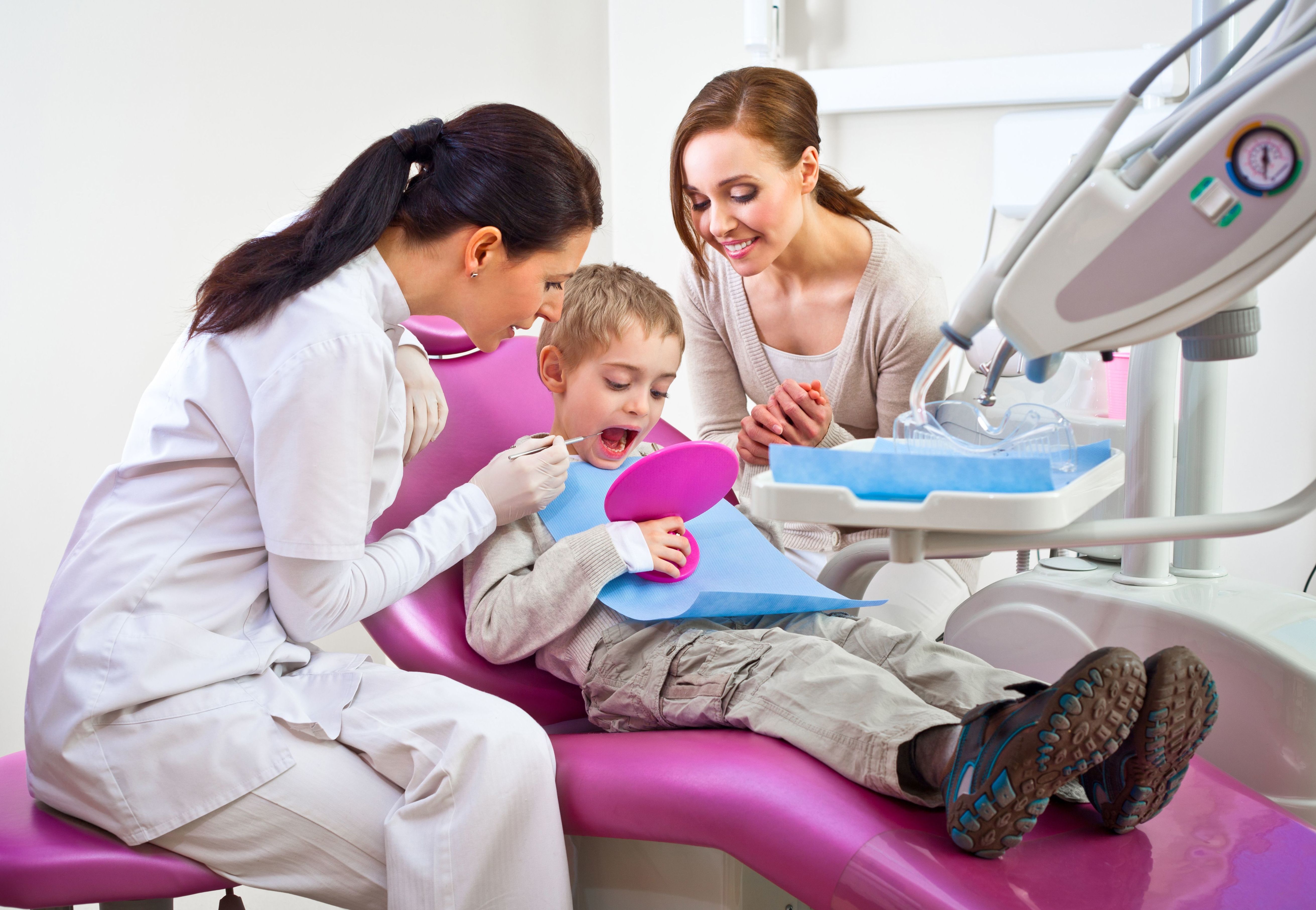 Foto 4 de Clínicas dentales en  | Trabajamos con las principales mutuas y aseguradoras de salud
